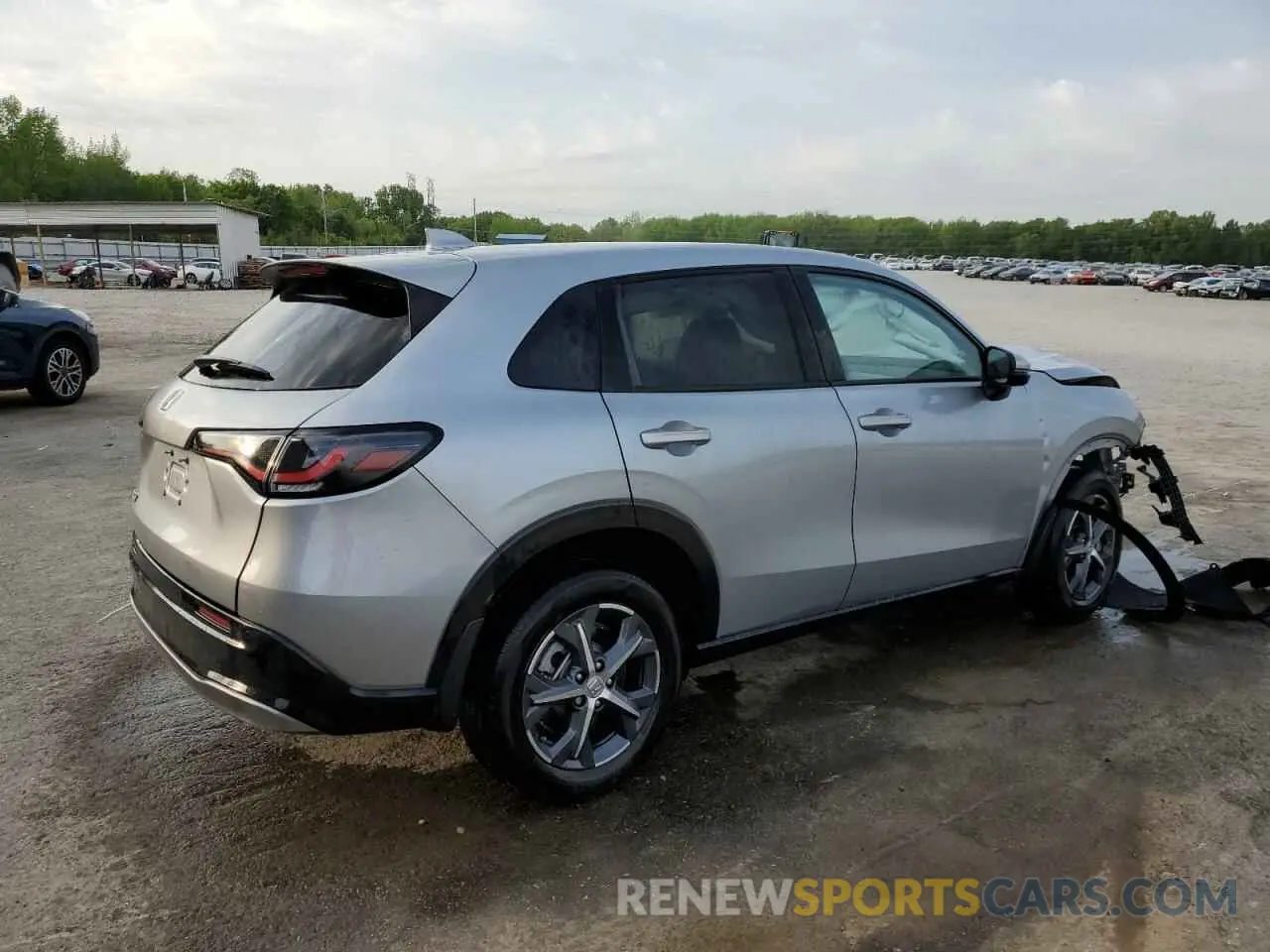 3 Photograph of a damaged car 3CZRZ1H71RM741377 HONDA HR-V 2024