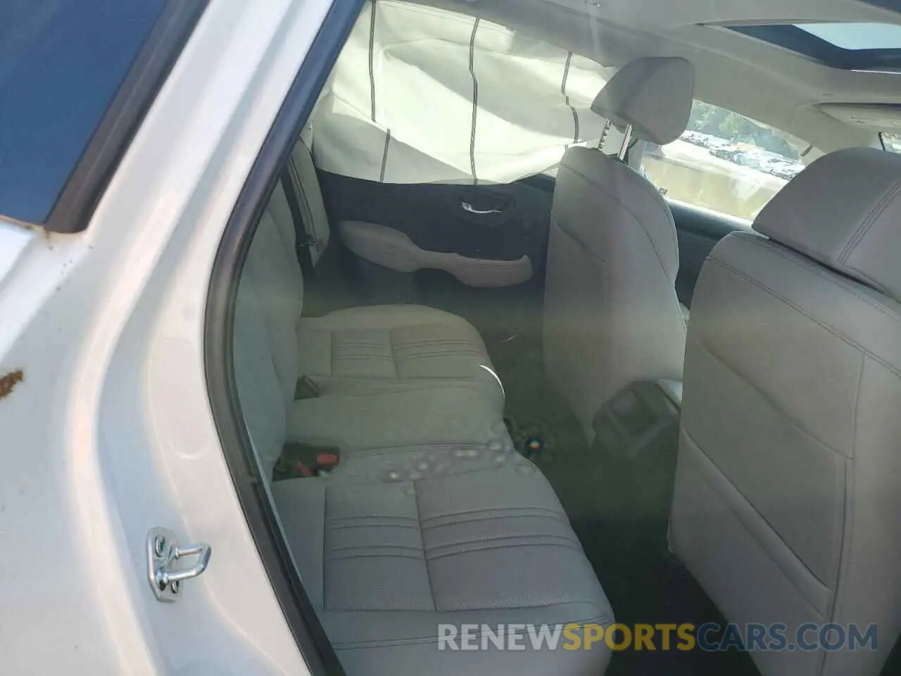 11 Photograph of a damaged car 3CZRZ1H75RM758554 HONDA HR-V 2024