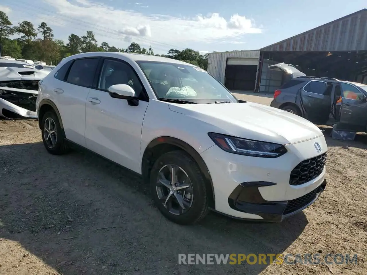 4 Photograph of a damaged car 3CZRZ1H75RM758554 HONDA HR-V 2024