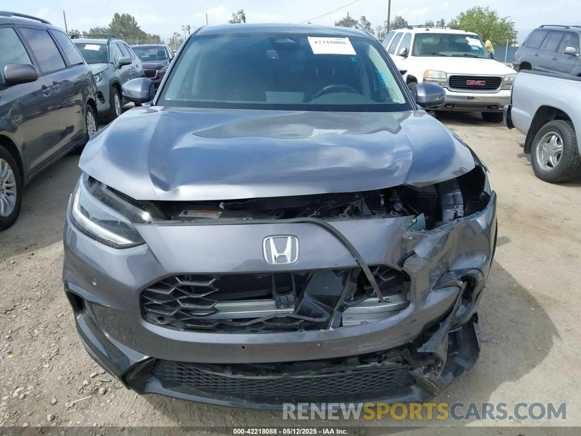 12 Photograph of a damaged car 3CZRZ1H76RM745067 HONDA HR-V 2024