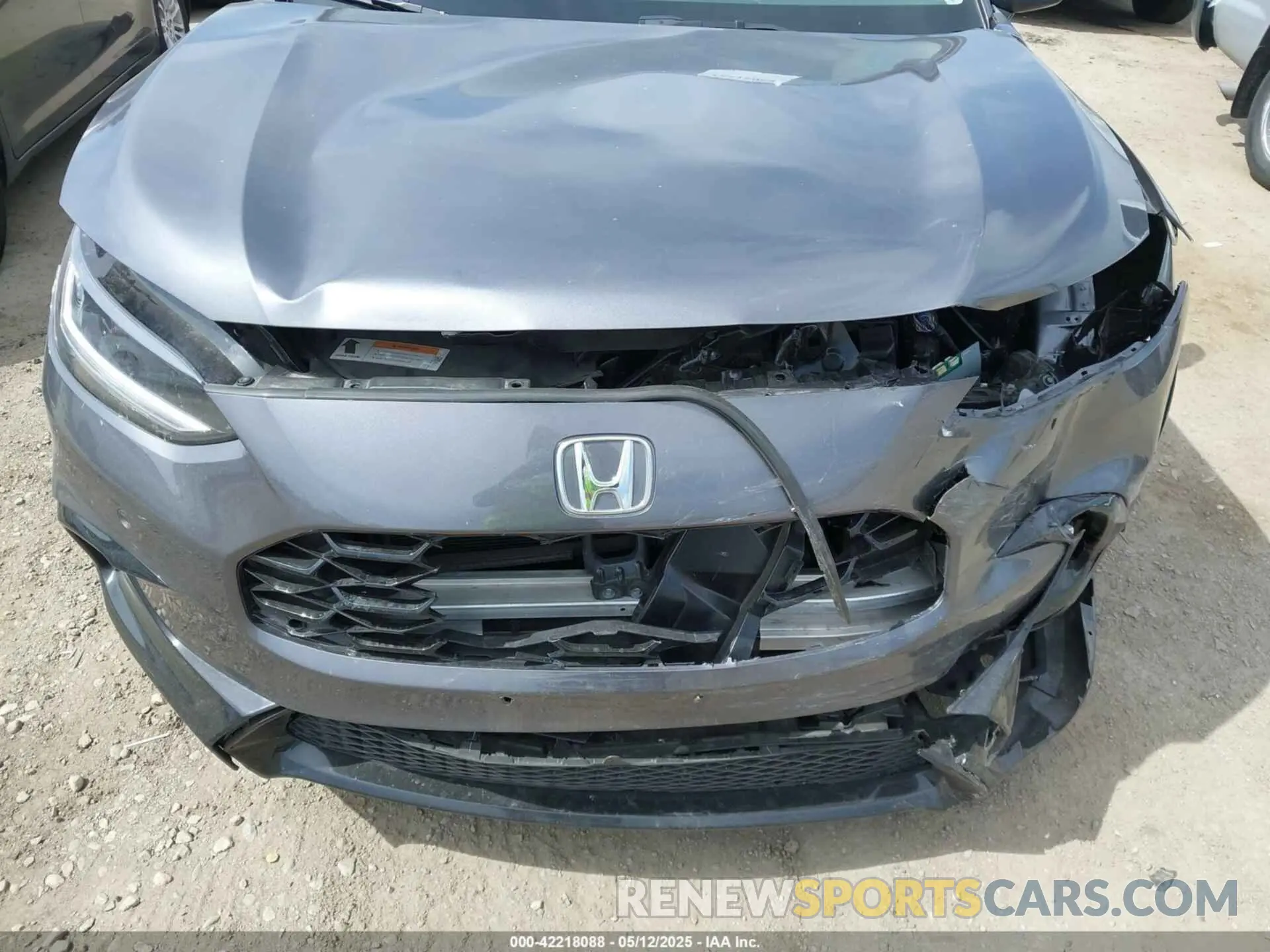 6 Photograph of a damaged car 3CZRZ1H76RM745067 HONDA HR-V 2024