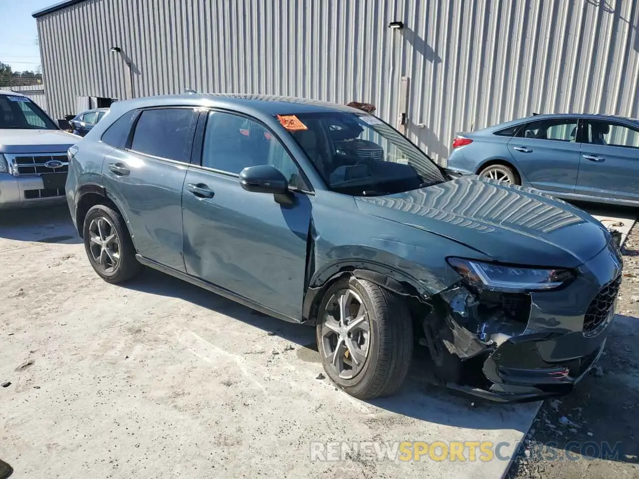 4 Photograph of a damaged car 3CZRZ1H77RM720341 HONDA HR-V 2024