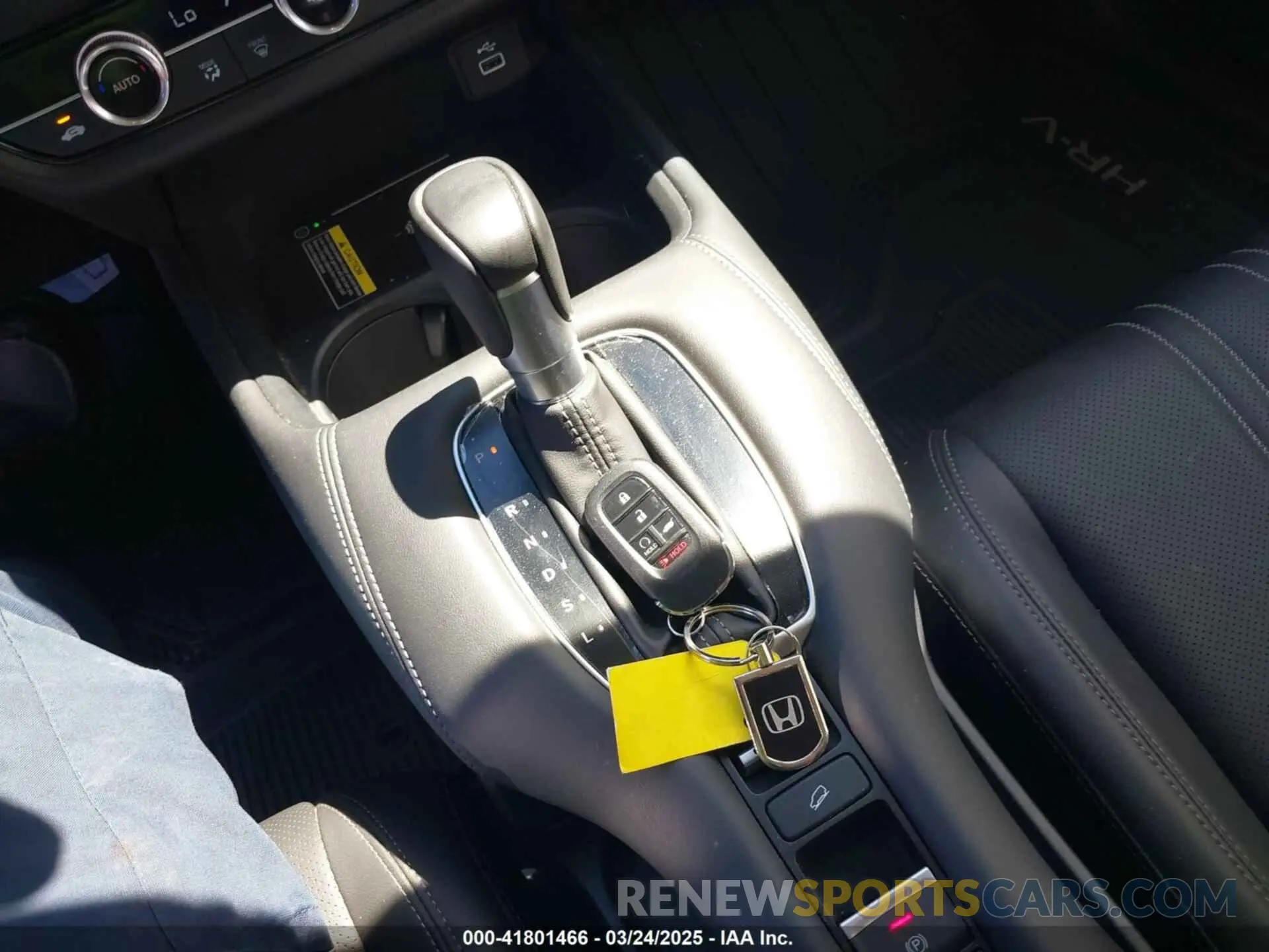 11 Photograph of a damaged car 3CZRZ1H7XRM715909 HONDA HR-V 2024