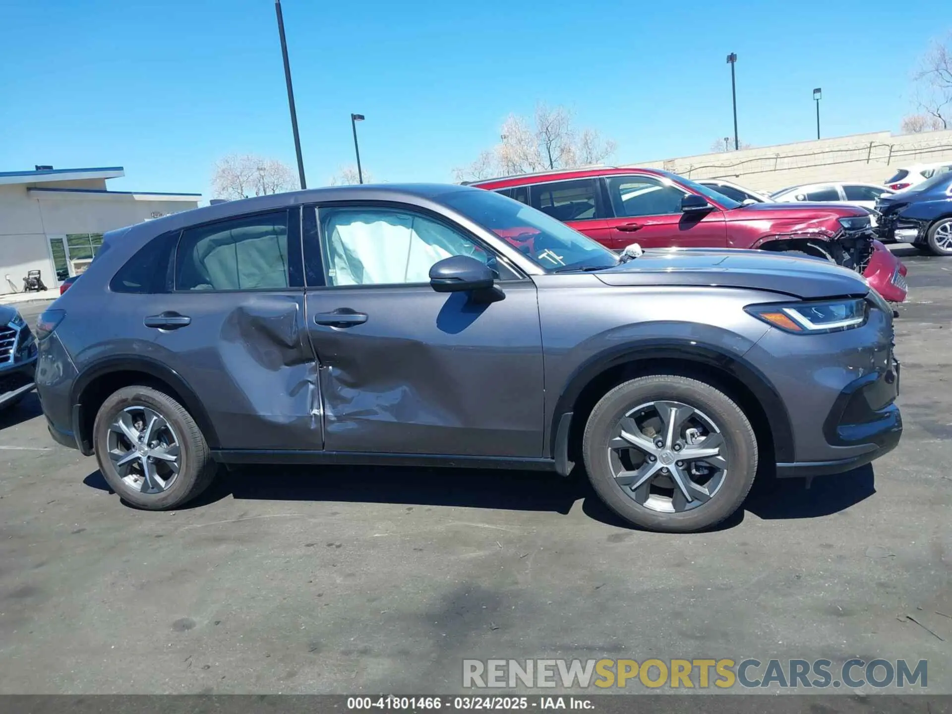13 Photograph of a damaged car 3CZRZ1H7XRM715909 HONDA HR-V 2024