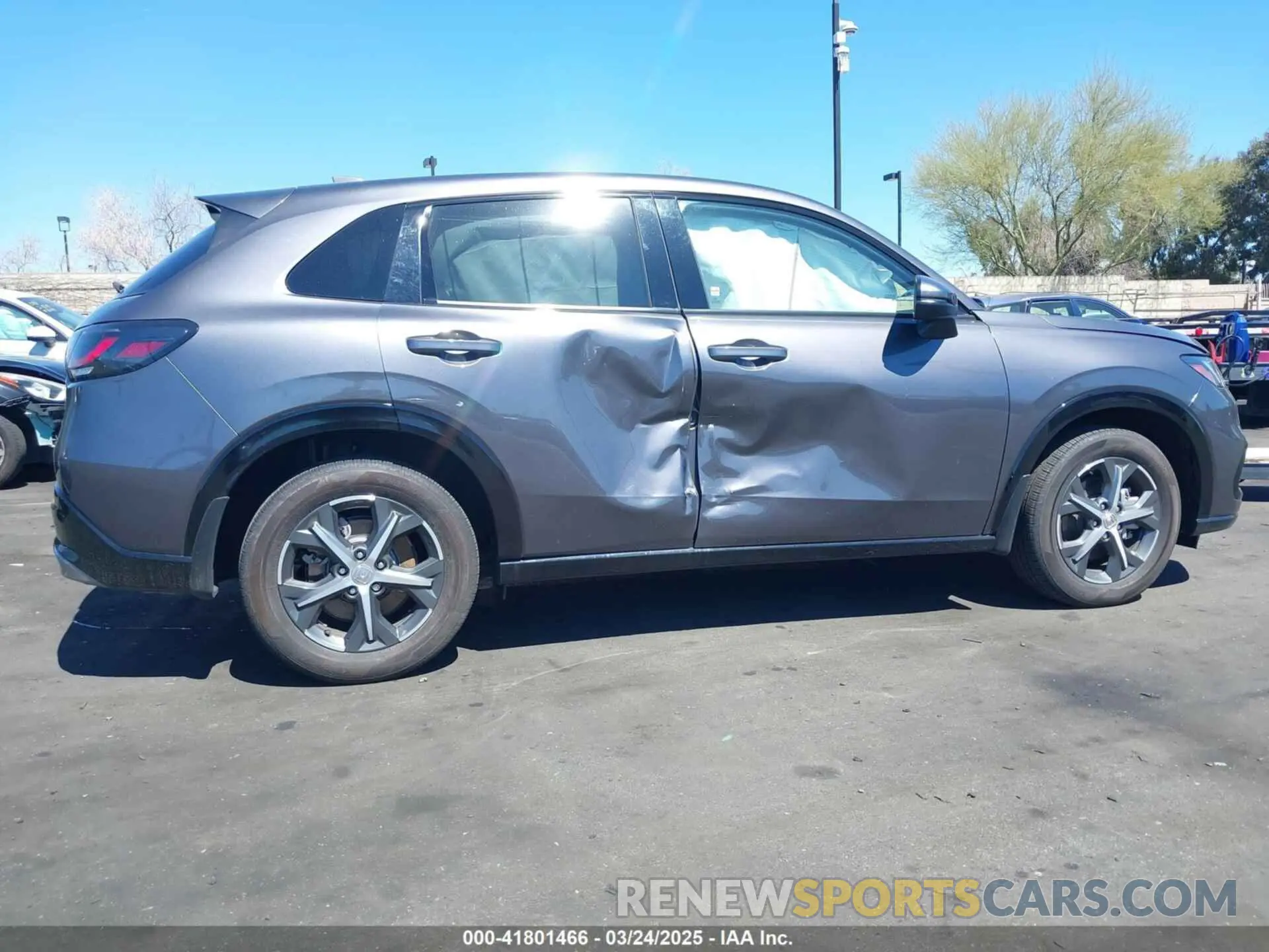 6 Photograph of a damaged car 3CZRZ1H7XRM715909 HONDA HR-V 2024
