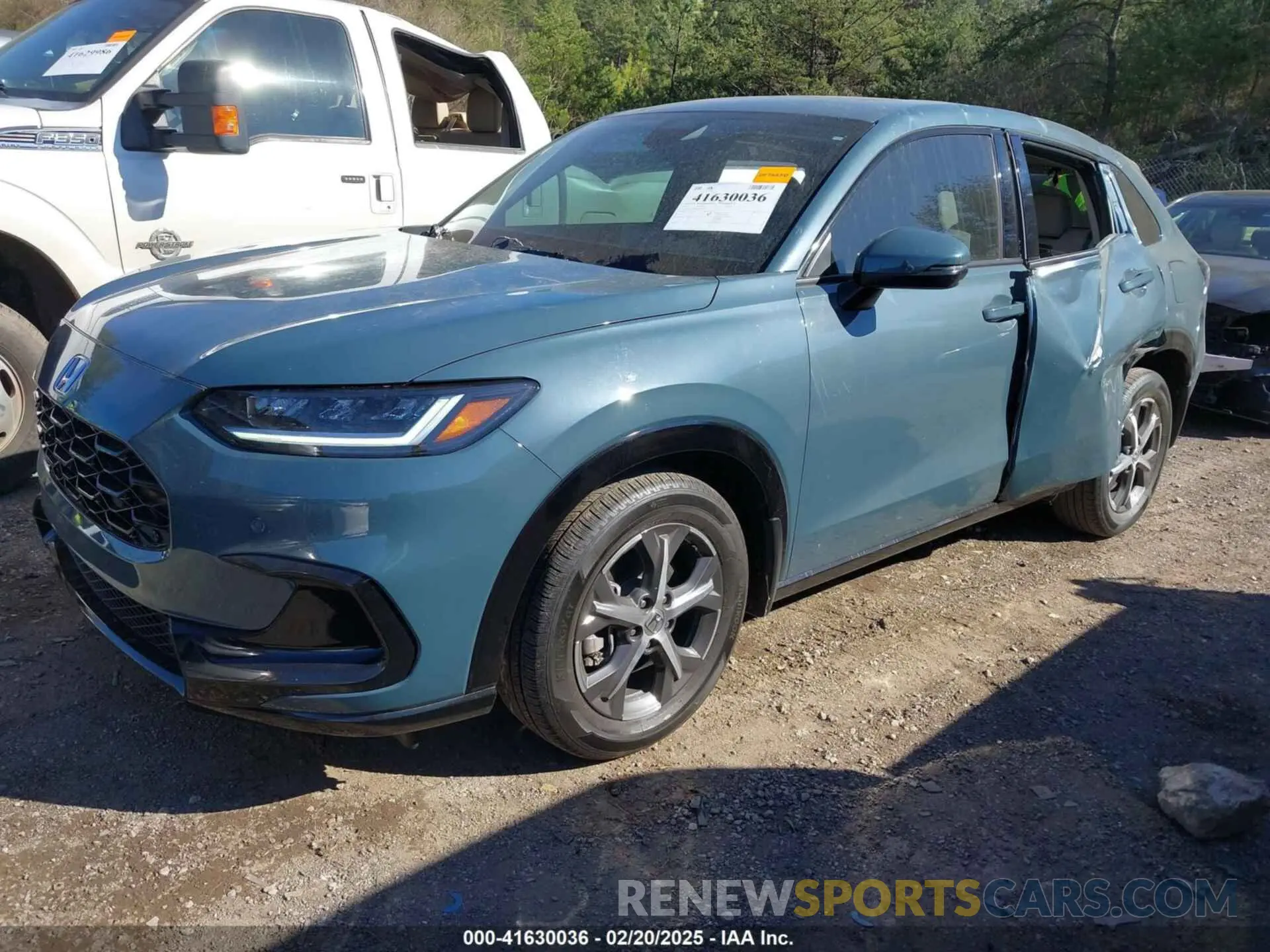 2 Photograph of a damaged car 3CZRZ1H7XRM731480 HONDA HR-V 2024