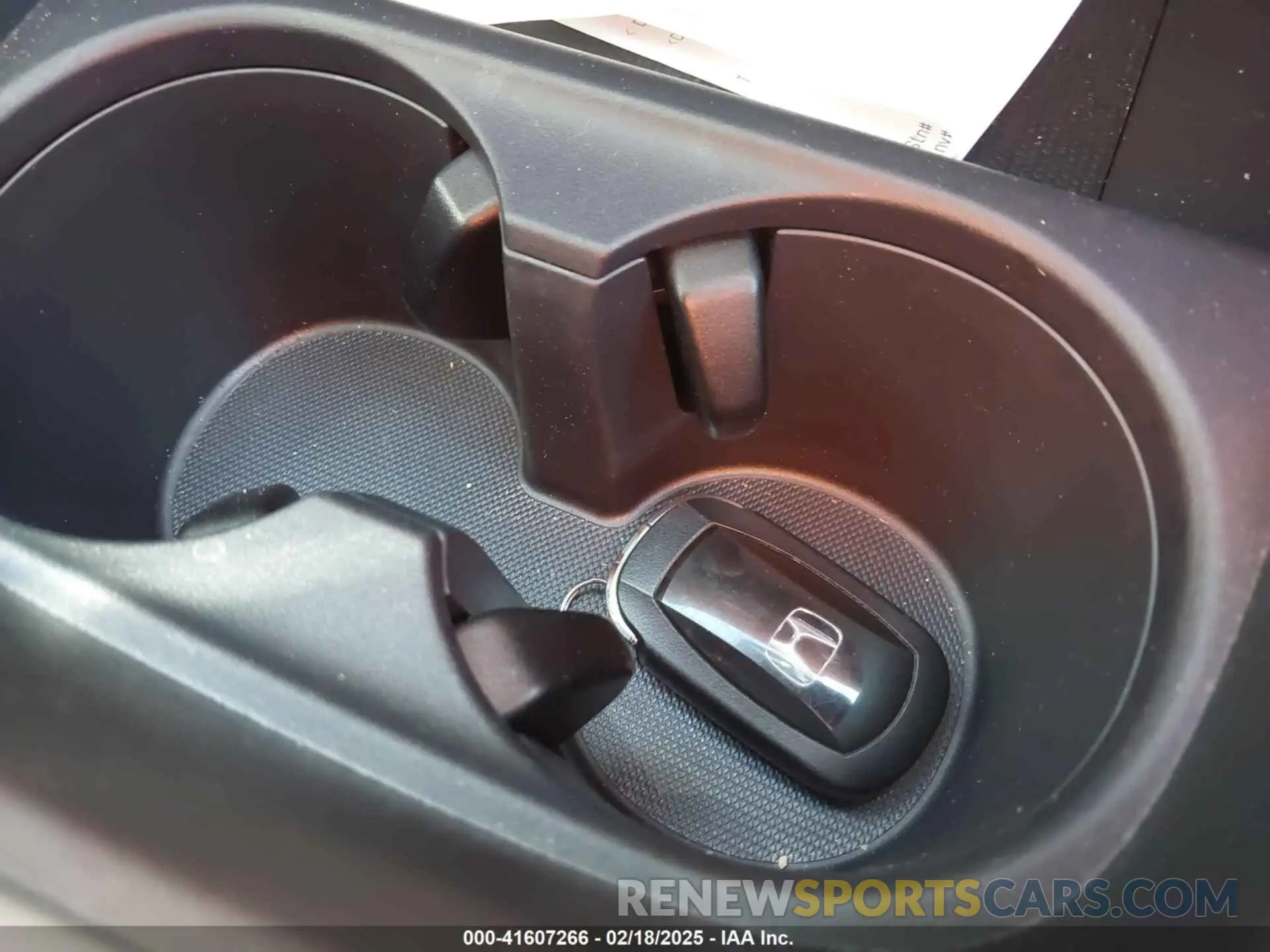 11 Фотография поврежденного автомобиля 3CZRZ1H7XRM758159 HONDA HR-V 2024