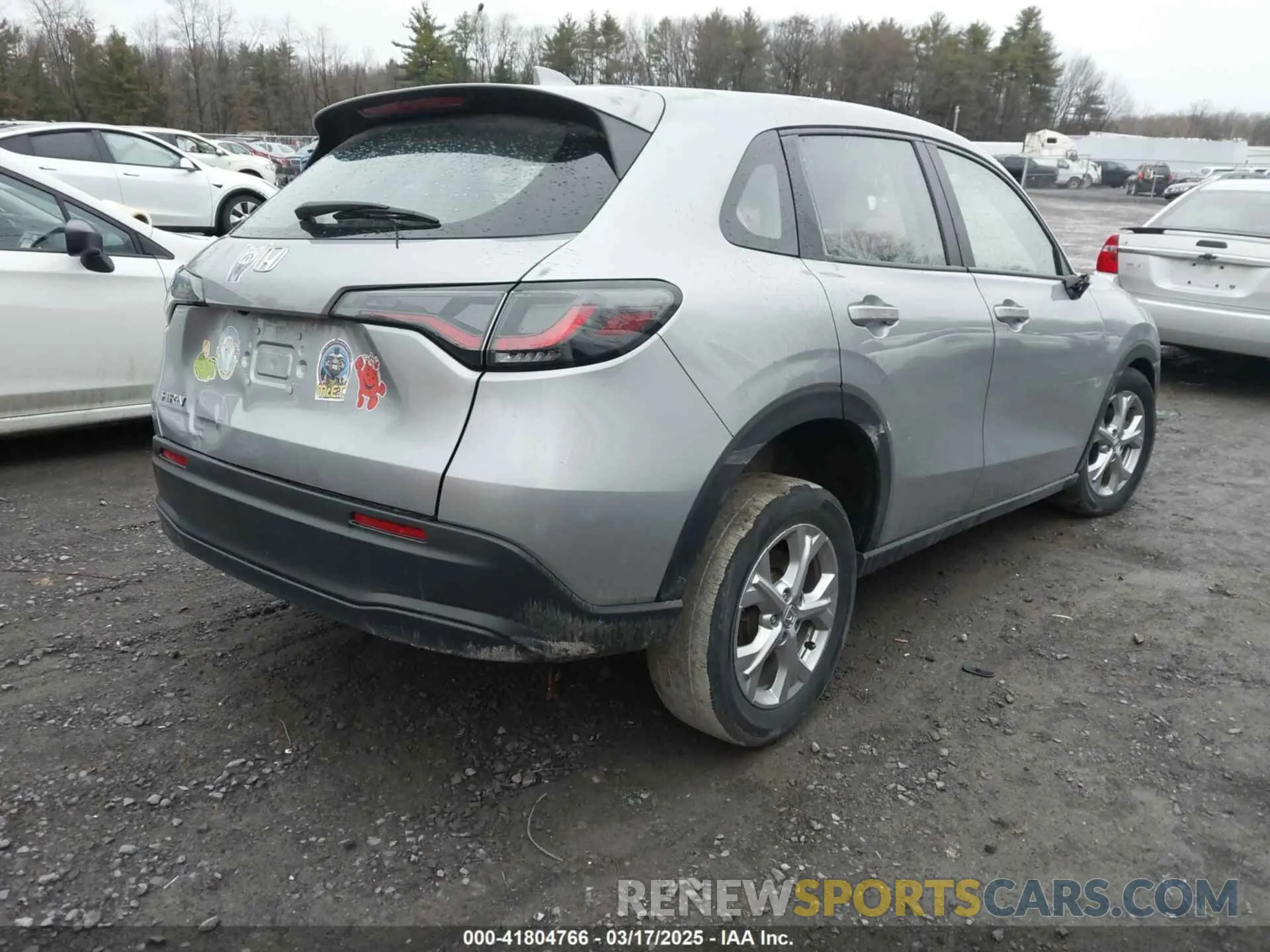 4 Фотография поврежденного автомобиля 3CZRZ2H30RM701925 HONDA HR-V 2024