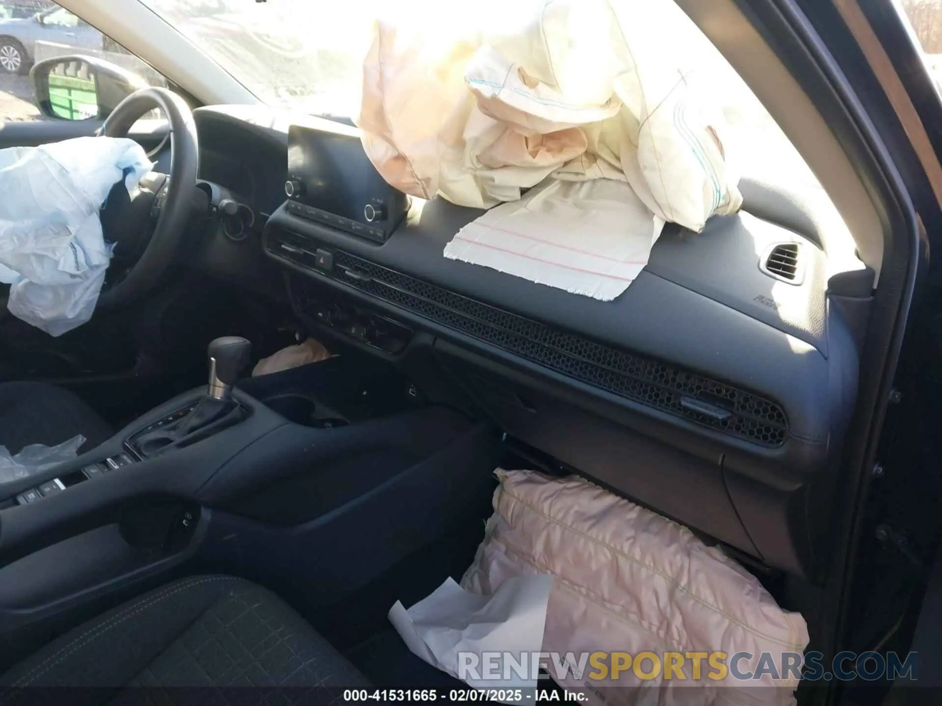 5 Фотография поврежденного автомобиля 3CZRZ2H30RM712679 HONDA HR-V 2024