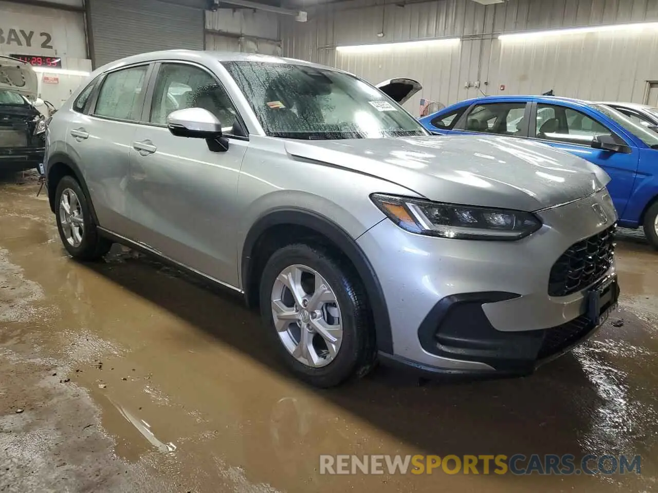 4 Photograph of a damaged car 3CZRZ2H30RM742362 HONDA HR-V 2024