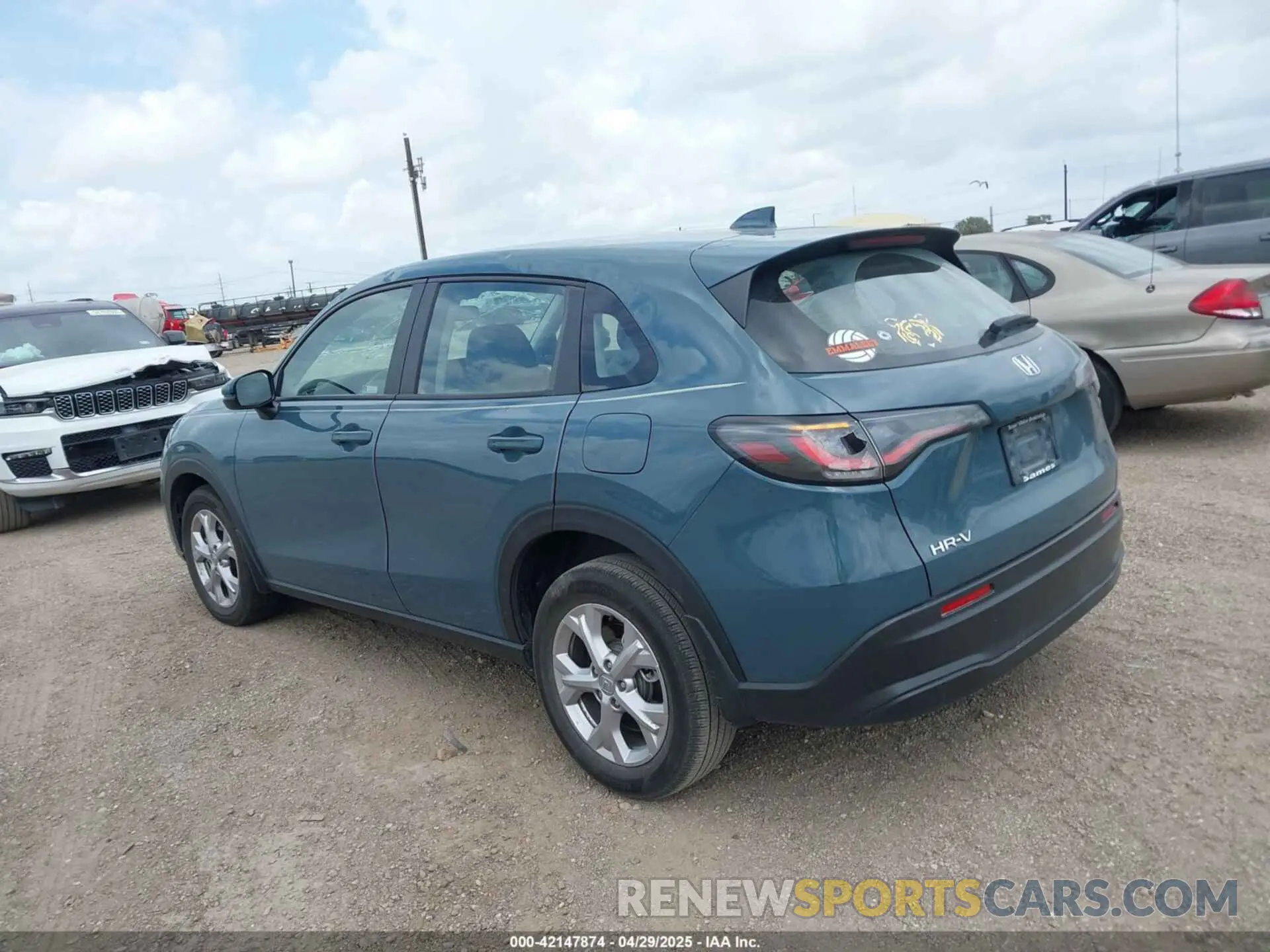 14 Фотография поврежденного автомобиля 3CZRZ2H30RM777970 HONDA HR-V 2024