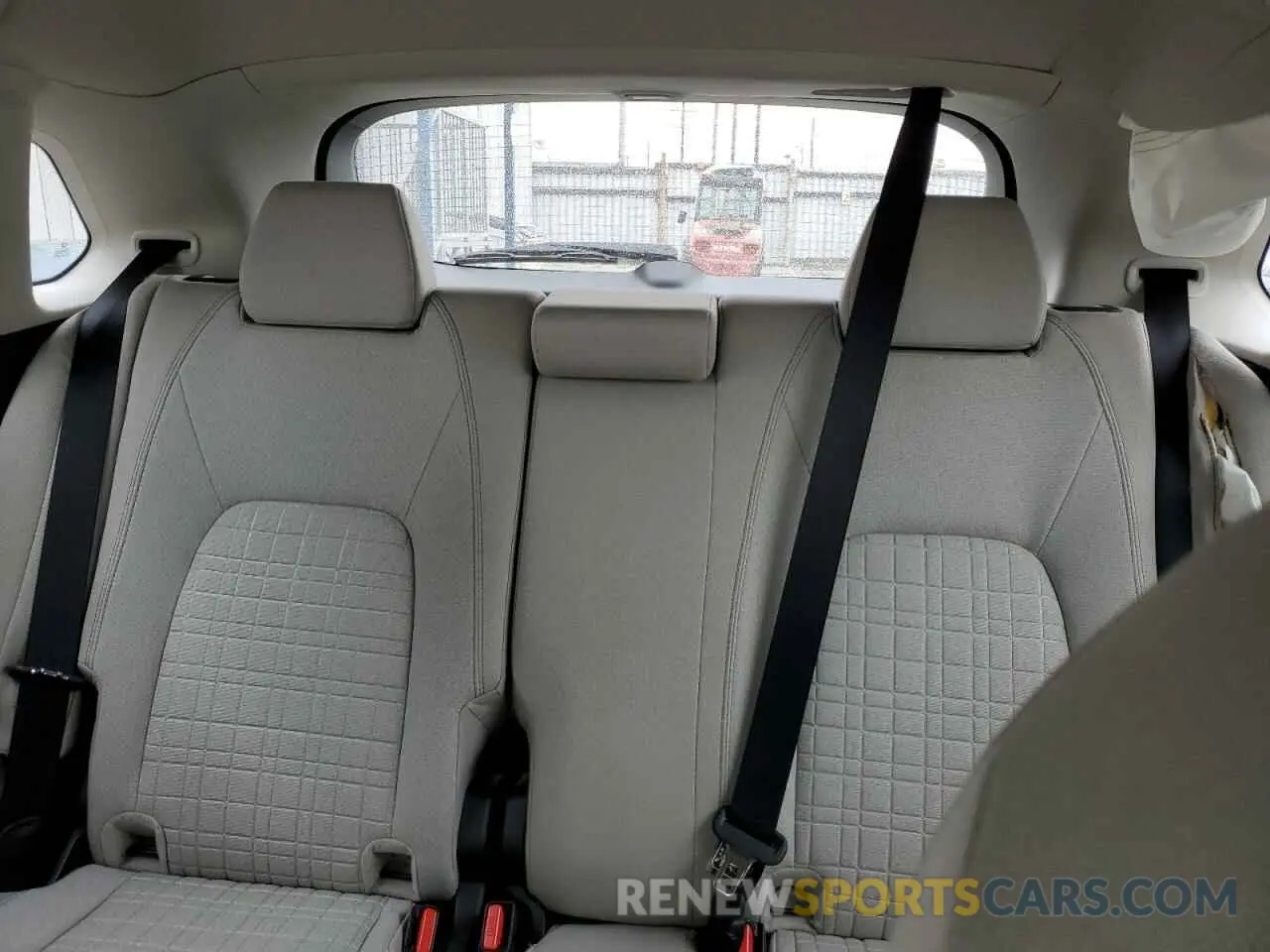 10 Photograph of a damaged car 3CZRZ2H31RM704462 HONDA HR-V 2024