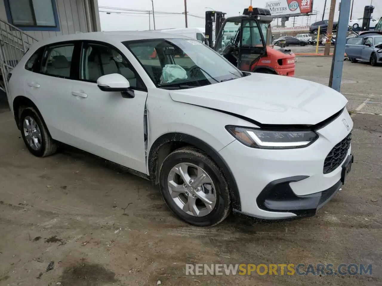 4 Photograph of a damaged car 3CZRZ2H31RM704462 HONDA HR-V 2024