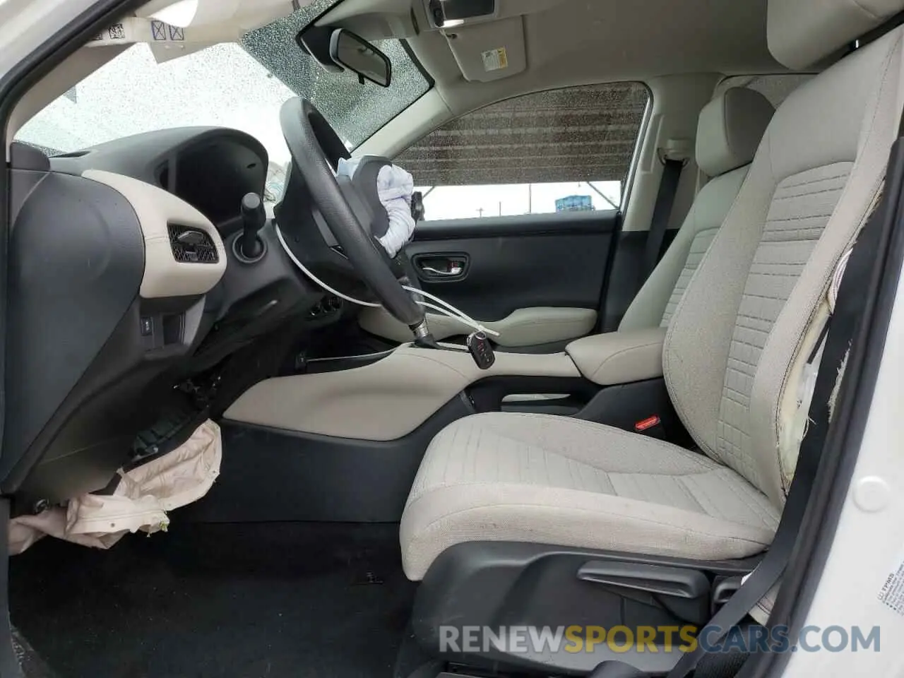 7 Photograph of a damaged car 3CZRZ2H31RM704462 HONDA HR-V 2024