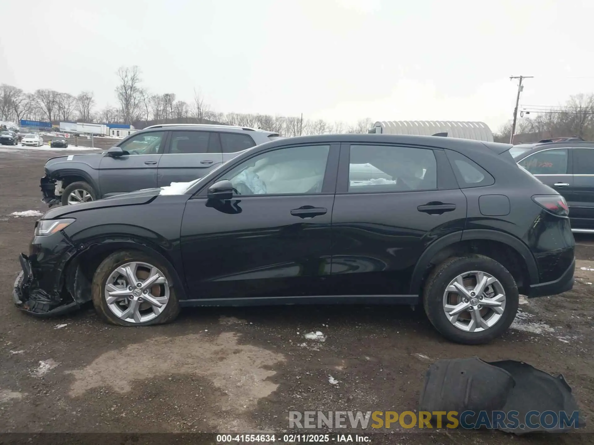 15 Photograph of a damaged car 3CZRZ2H31RM751605 HONDA HR-V 2024