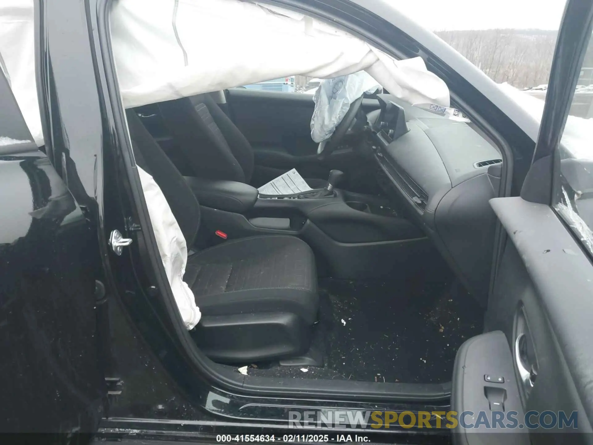 5 Photograph of a damaged car 3CZRZ2H31RM751605 HONDA HR-V 2024