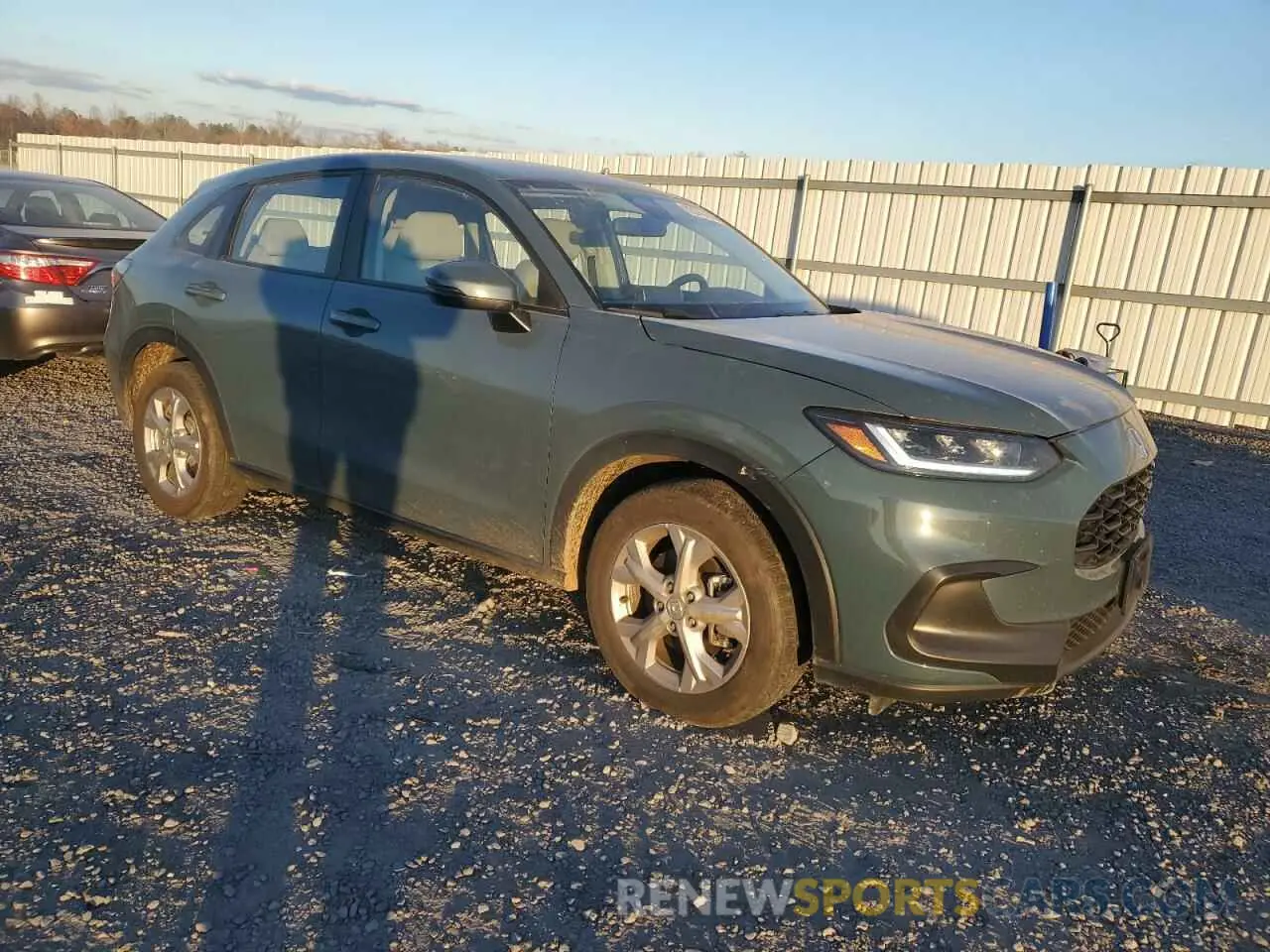 4 Photograph of a damaged car 3CZRZ2H31RM773619 HONDA HR-V 2024