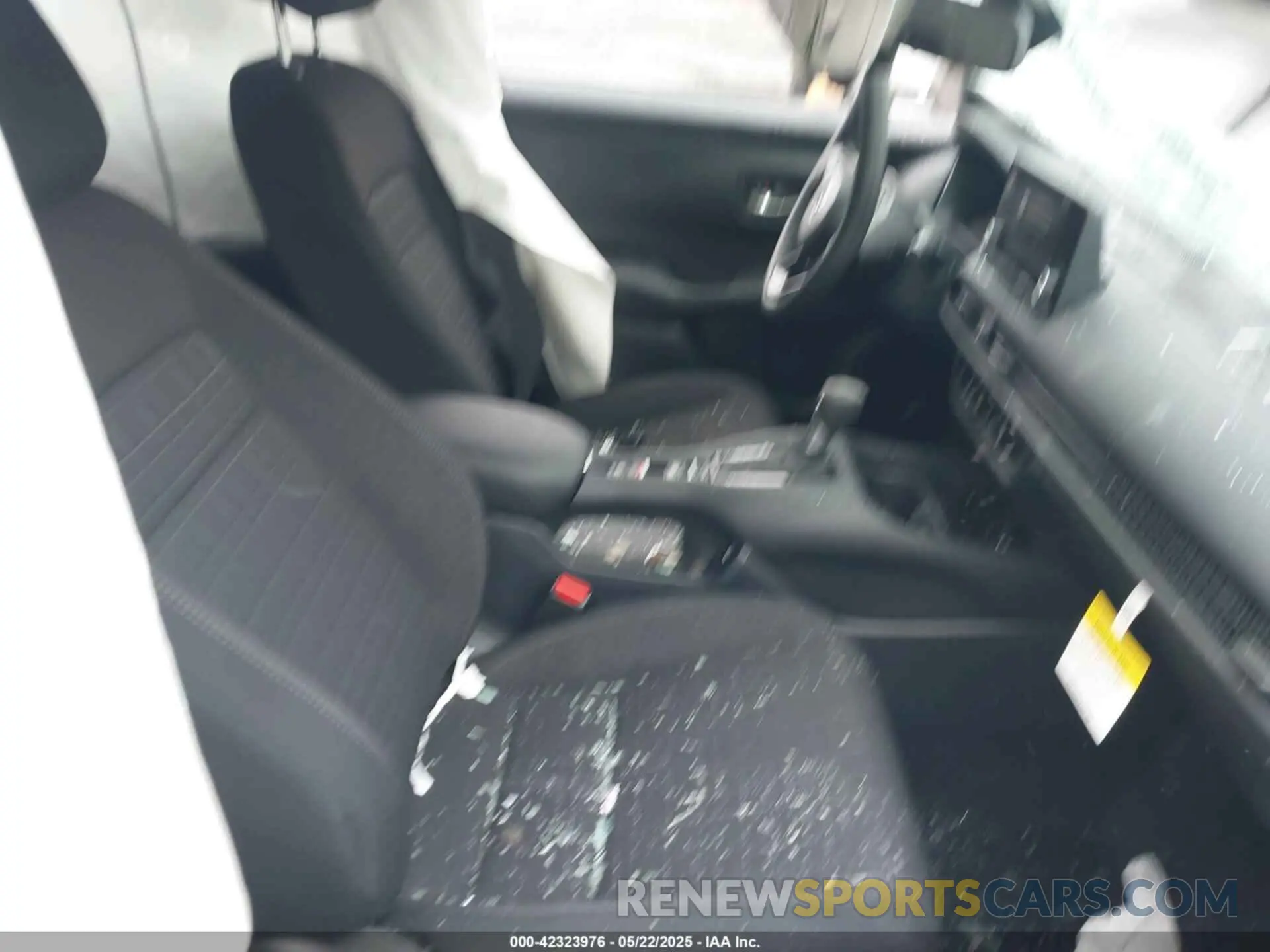 5 Photograph of a damaged car 3CZRZ2H32RM776156 HONDA HR-V 2024