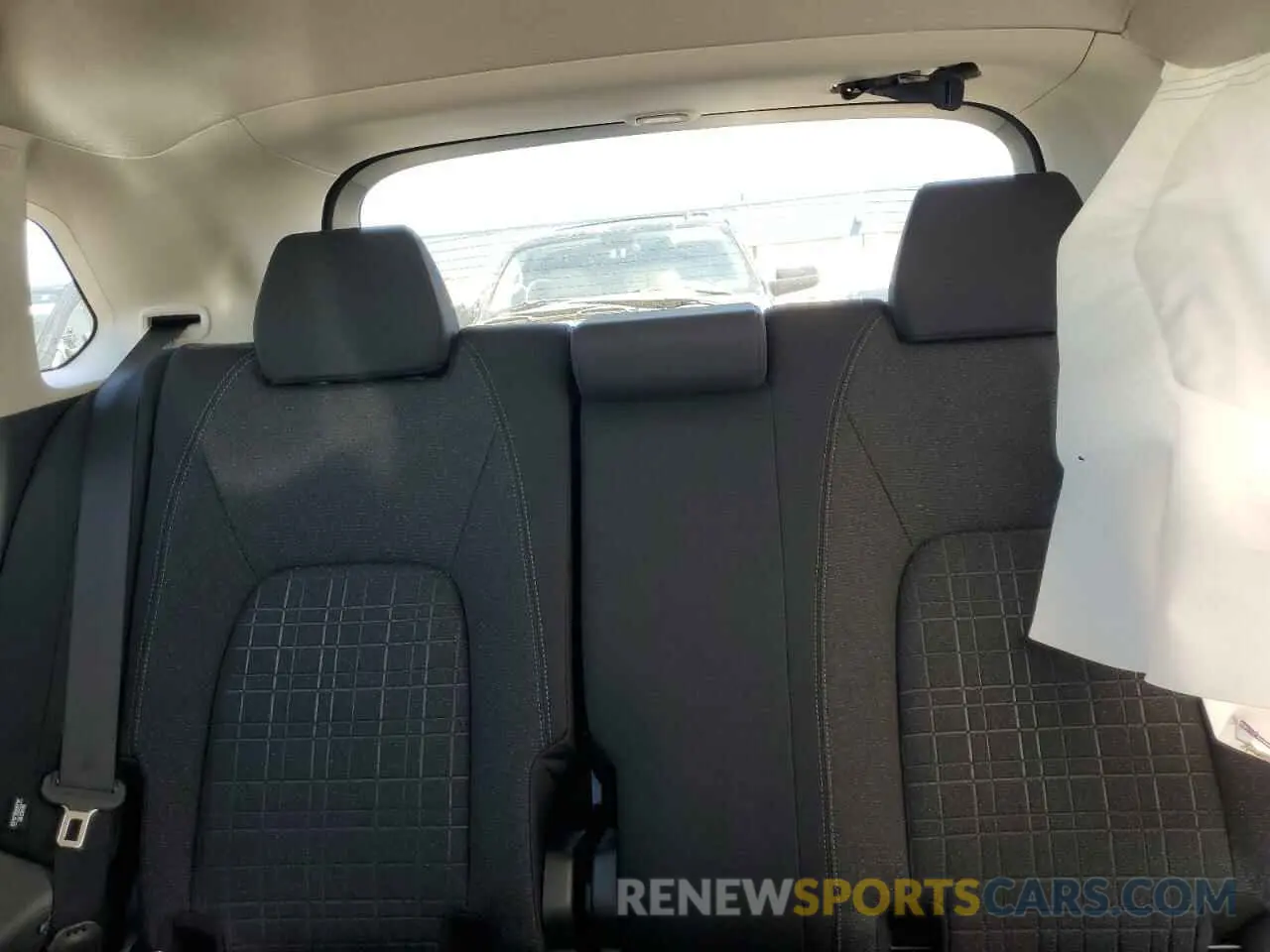 10 Photograph of a damaged car 3CZRZ2H33RM751525 HONDA HR-V 2024