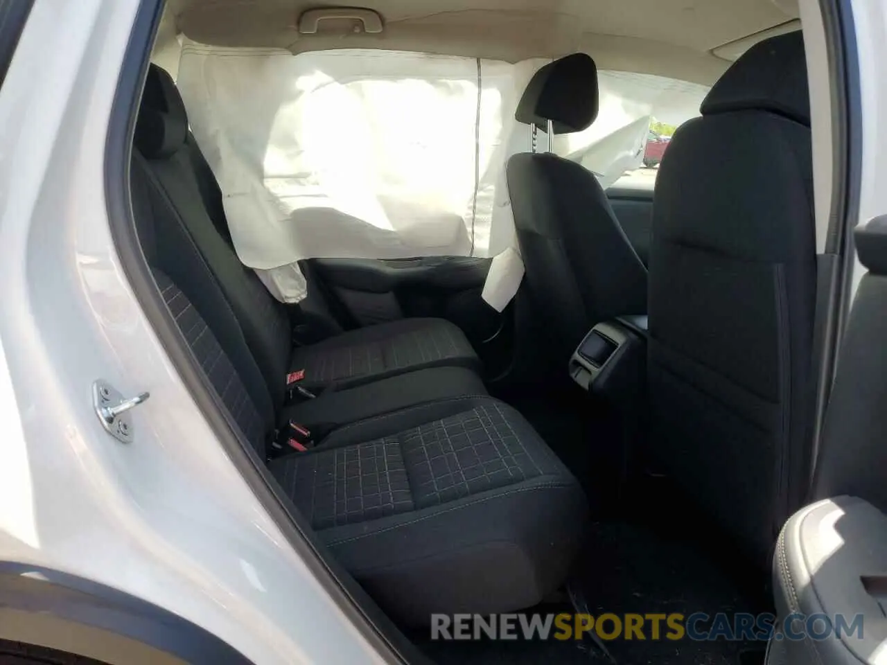 11 Photograph of a damaged car 3CZRZ2H33RM751525 HONDA HR-V 2024