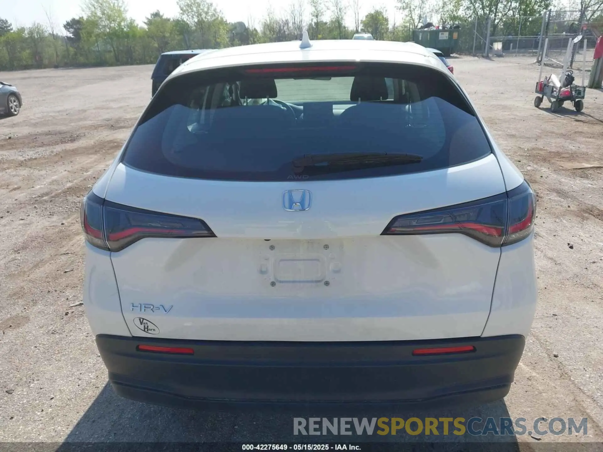 16 Photograph of a damaged car 3CZRZ2H33RM760273 HONDA HR-V 2024
