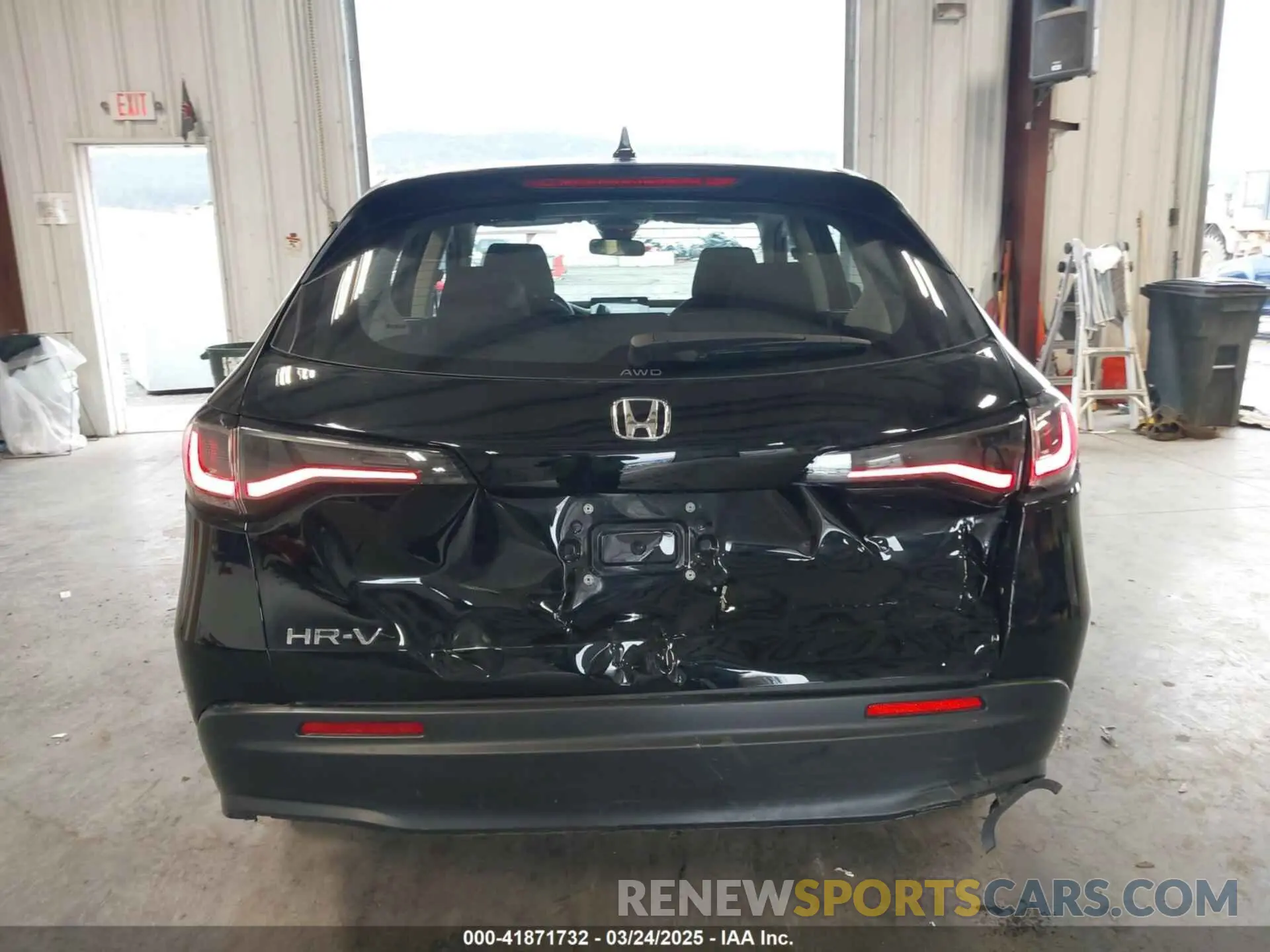 16 Photograph of a damaged car 3CZRZ2H34RM713799 HONDA HR-V 2024