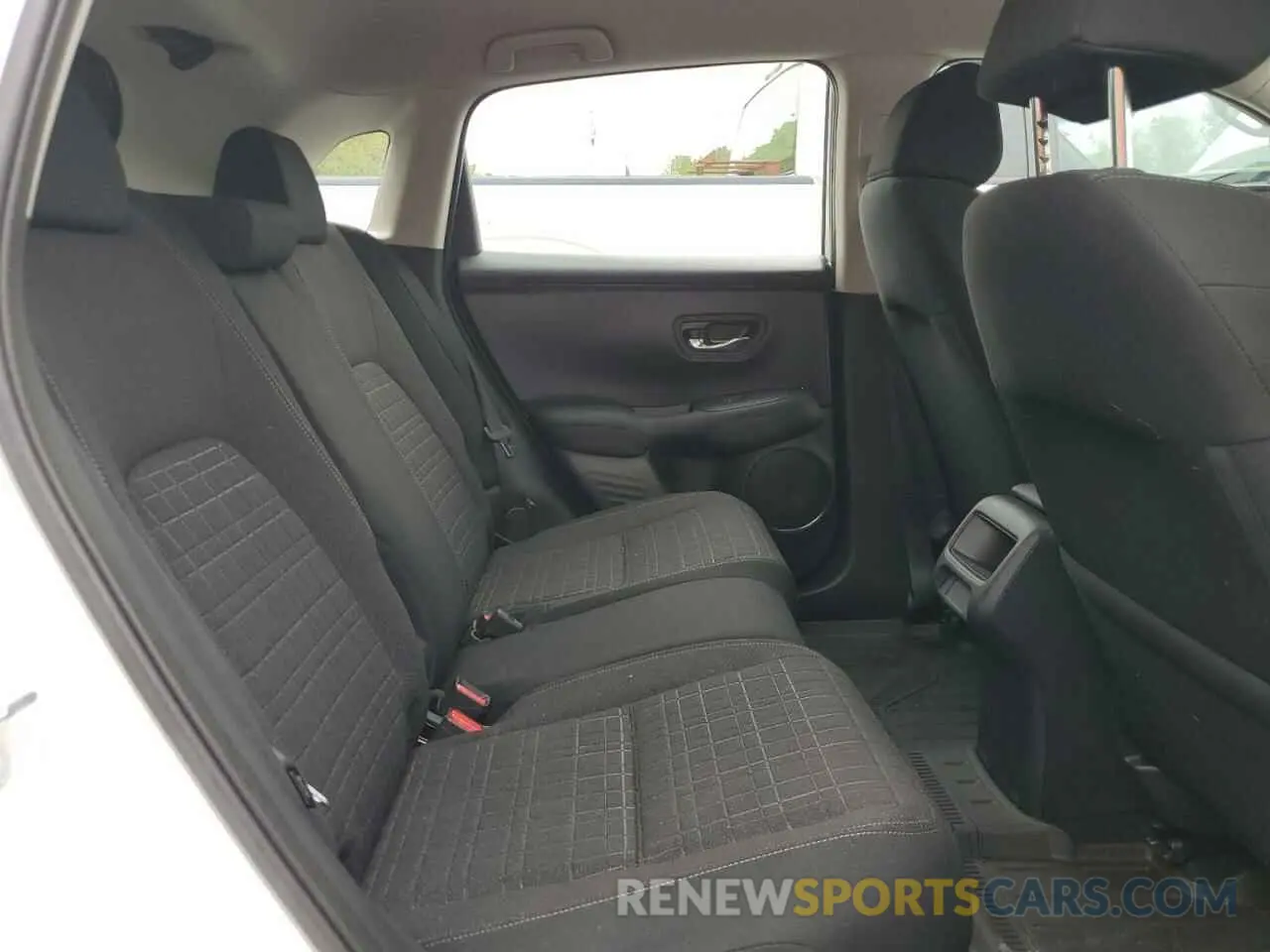 11 Photograph of a damaged car 3CZRZ2H35RM708076 HONDA HR-V 2024