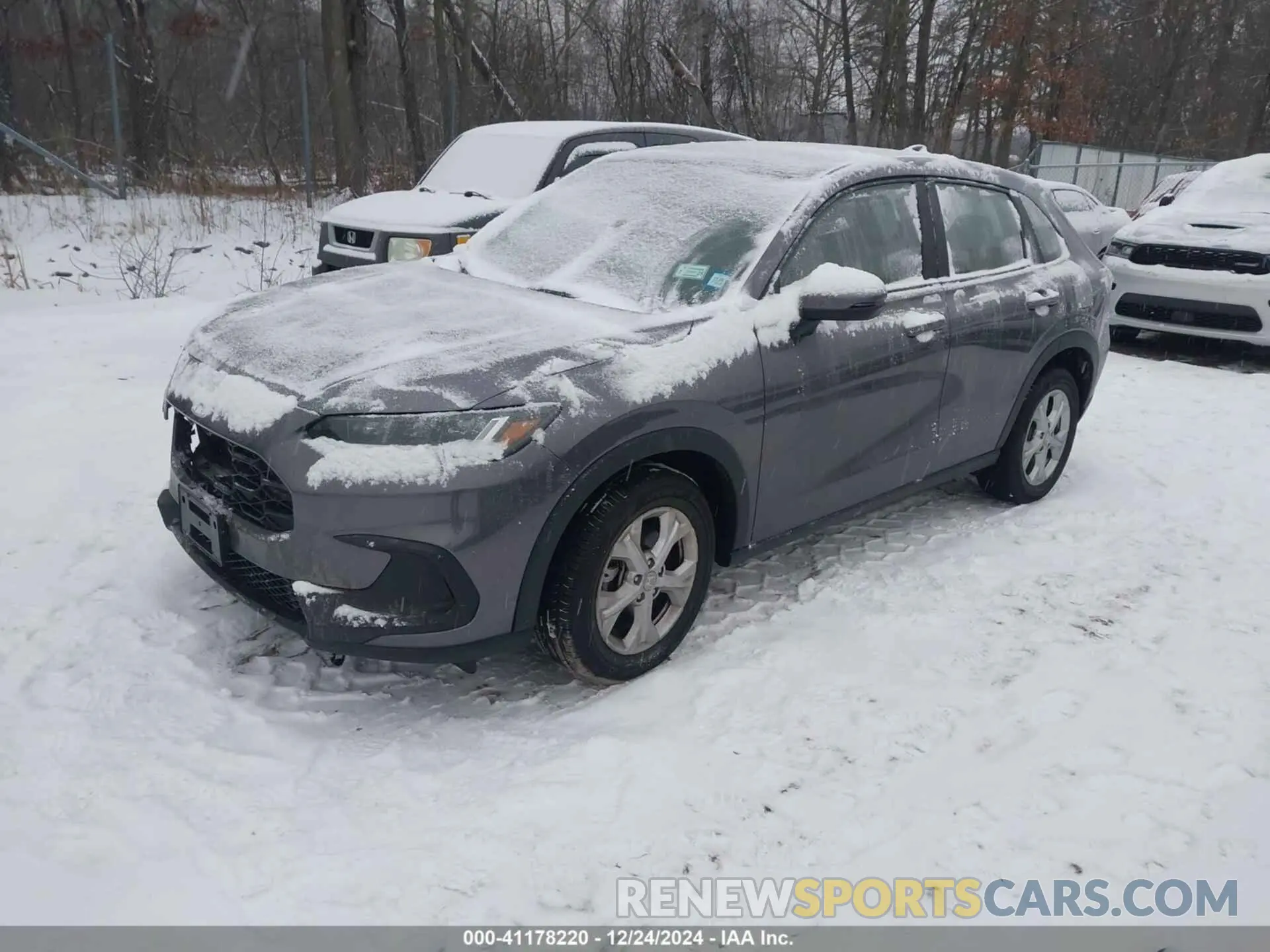 2 Photograph of a damaged car 3CZRZ2H36RM700522 HONDA HR-V 2024