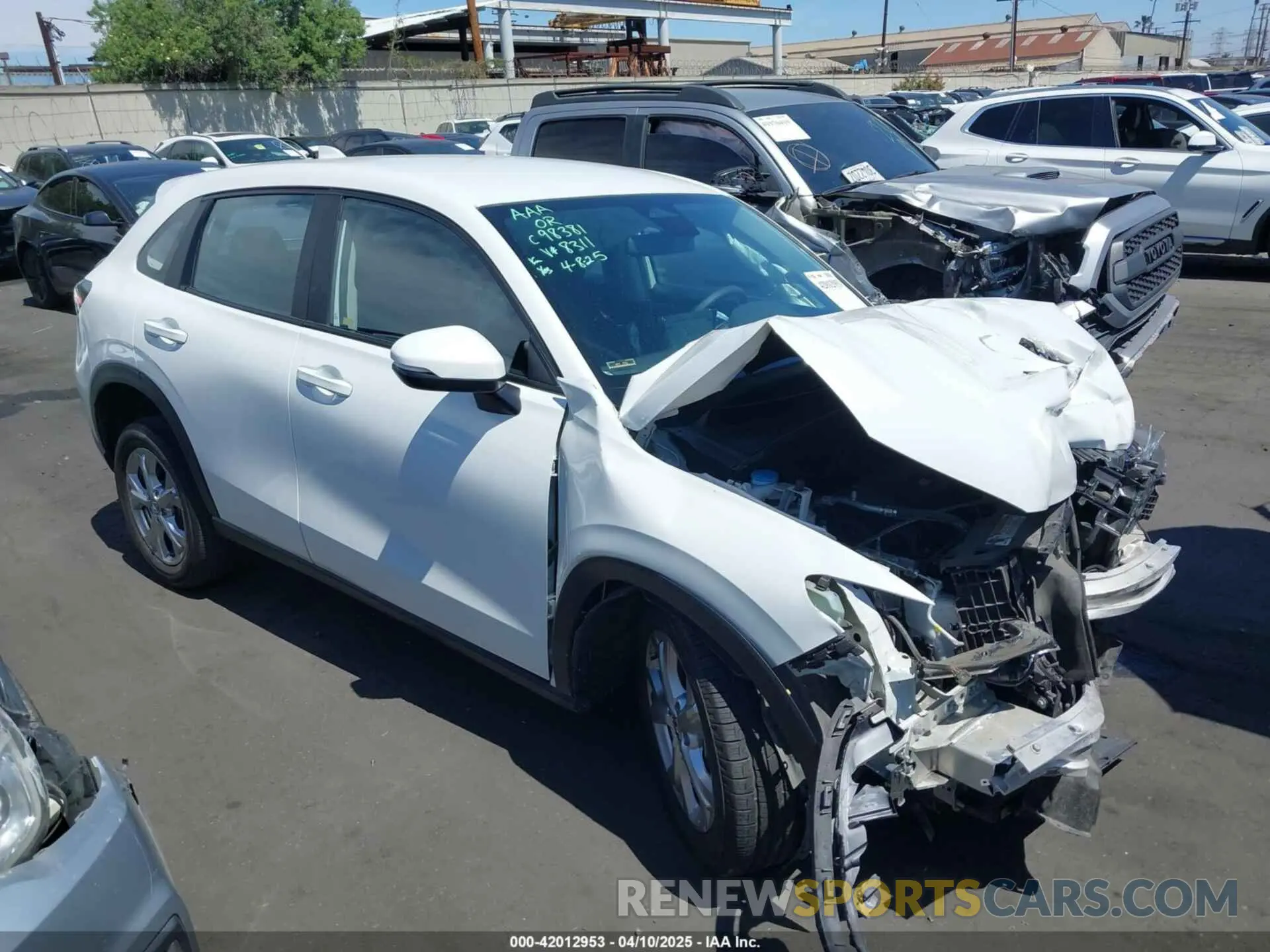 1 Фотография поврежденного автомобиля 3CZRZ2H36RM718311 HONDA HR-V 2024