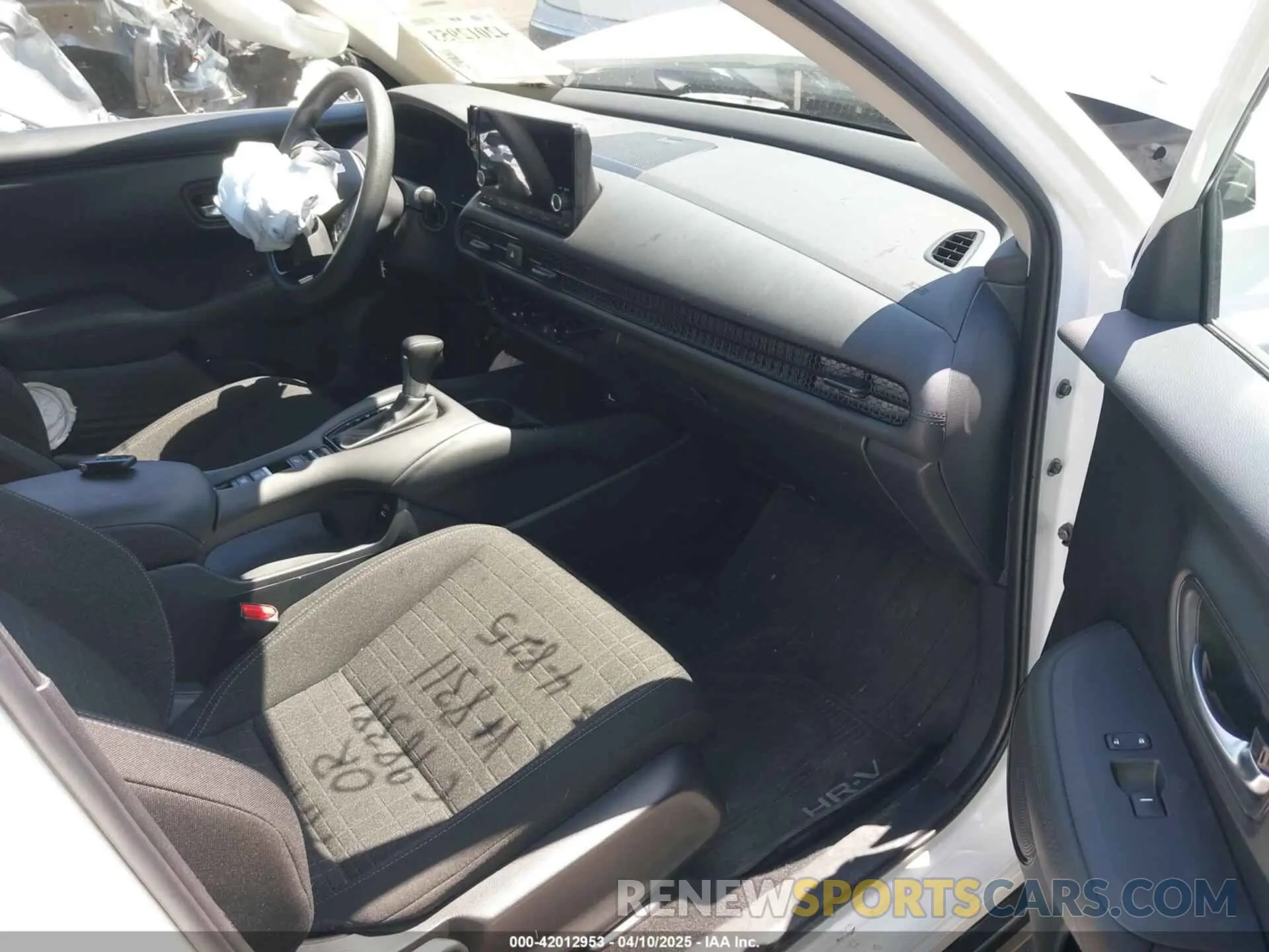 5 Фотография поврежденного автомобиля 3CZRZ2H36RM718311 HONDA HR-V 2024