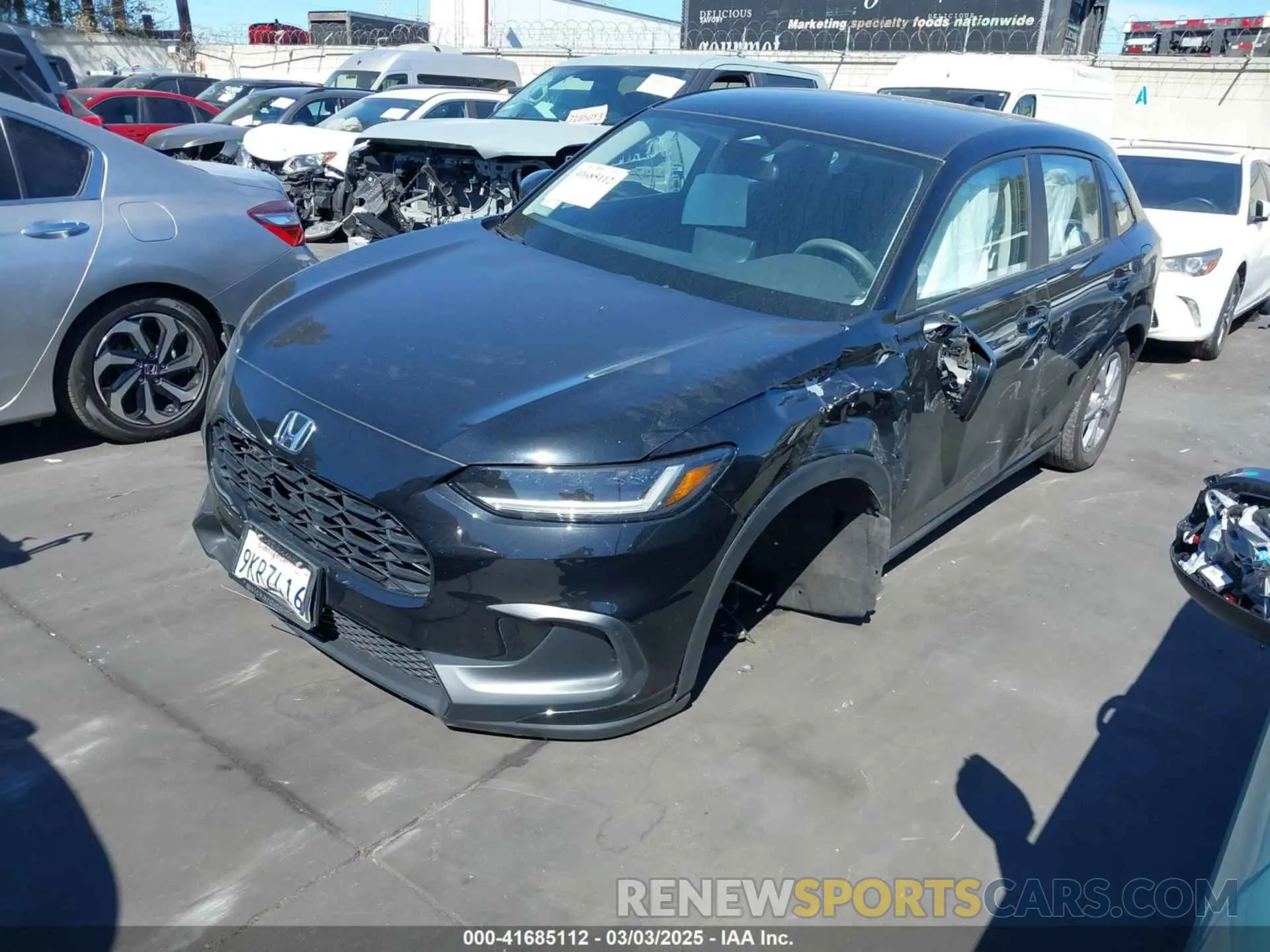 2 Фотография поврежденного автомобиля 3CZRZ2H36RM719989 HONDA HR-V 2024
