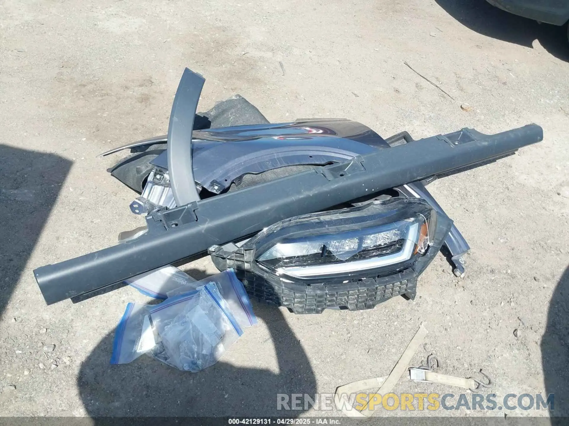 12 Photograph of a damaged car 3CZRZ2H37RM717412 HONDA HR-V 2024