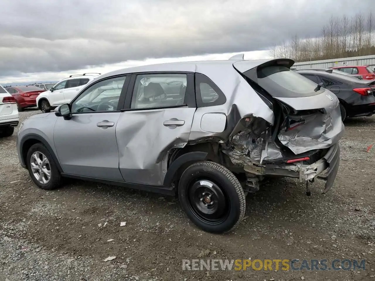 2 Photograph of a damaged car 3CZRZ2H3XRM717727 HONDA HR-V 2024