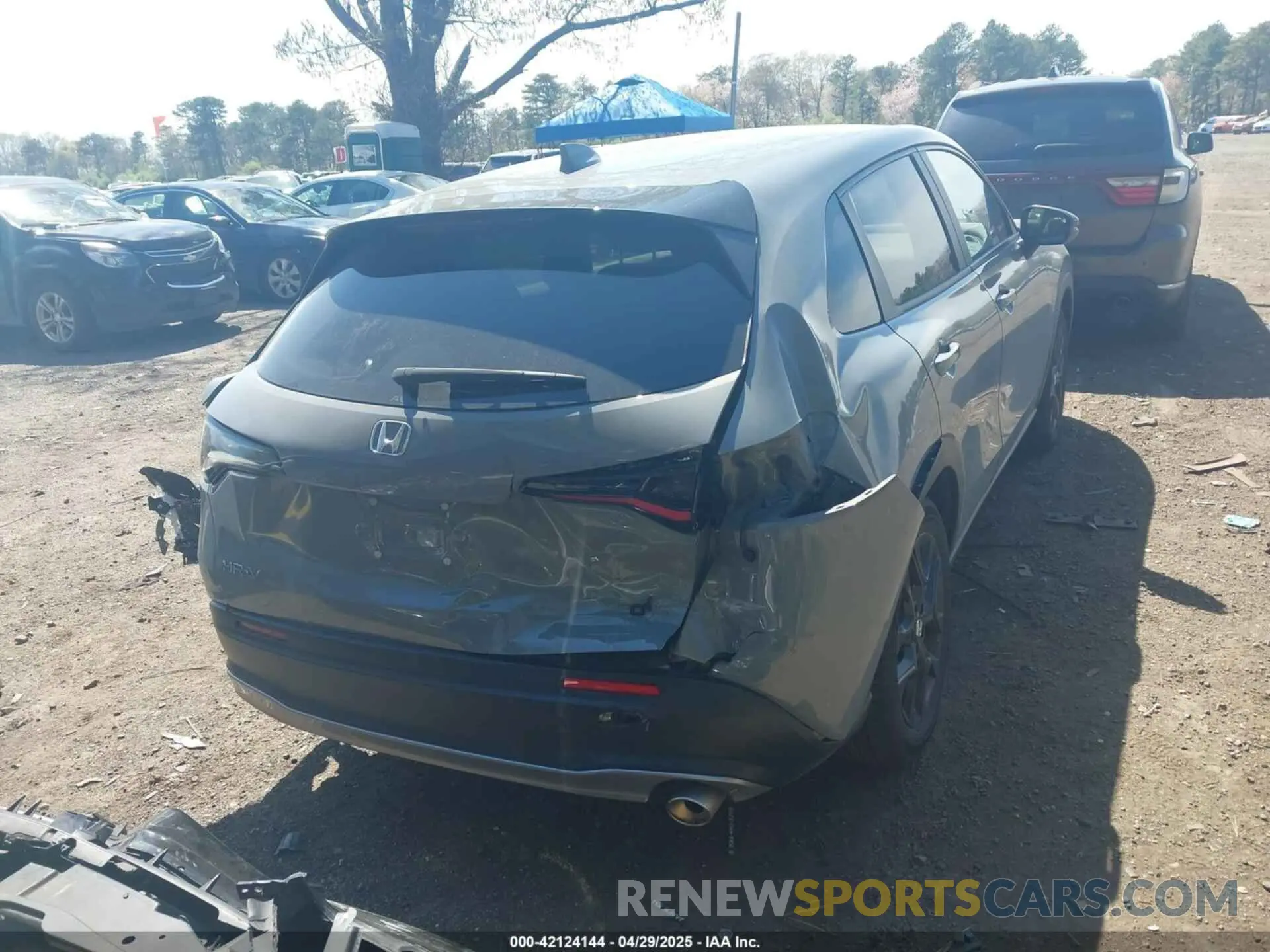 16 Фотография поврежденного автомобиля 3CZRZ2H50RM765321 HONDA HR-V 2024