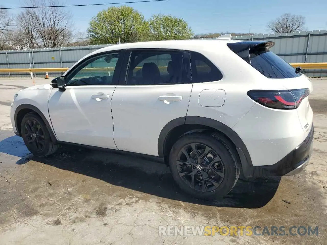 2 Фотография поврежденного автомобиля 3CZRZ2H50RM777341 HONDA HR-V 2024