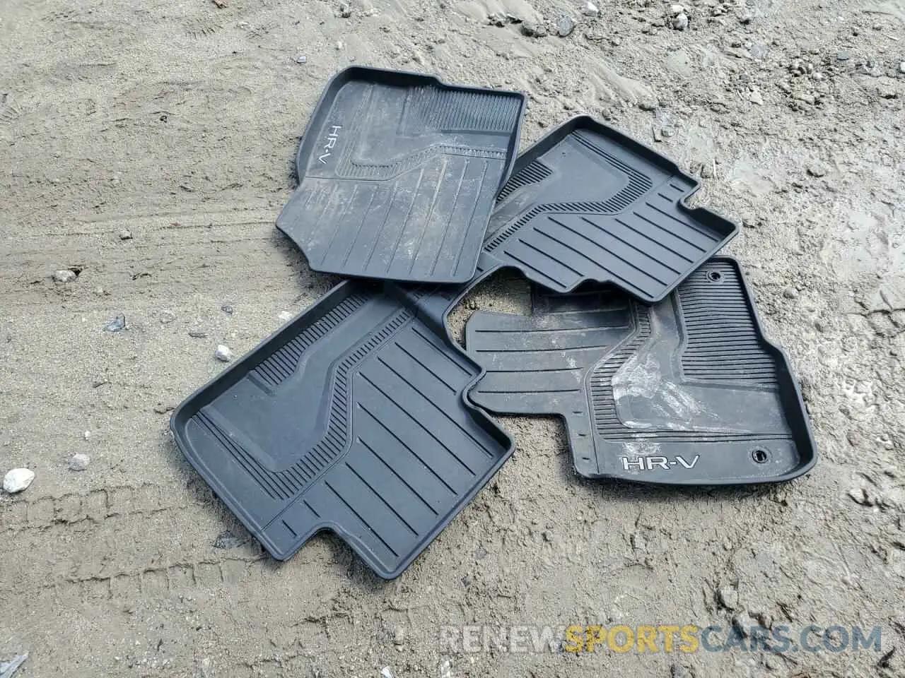 13 Фотография поврежденного автомобиля 3CZRZ2H51RM758863 HONDA HR-V 2024