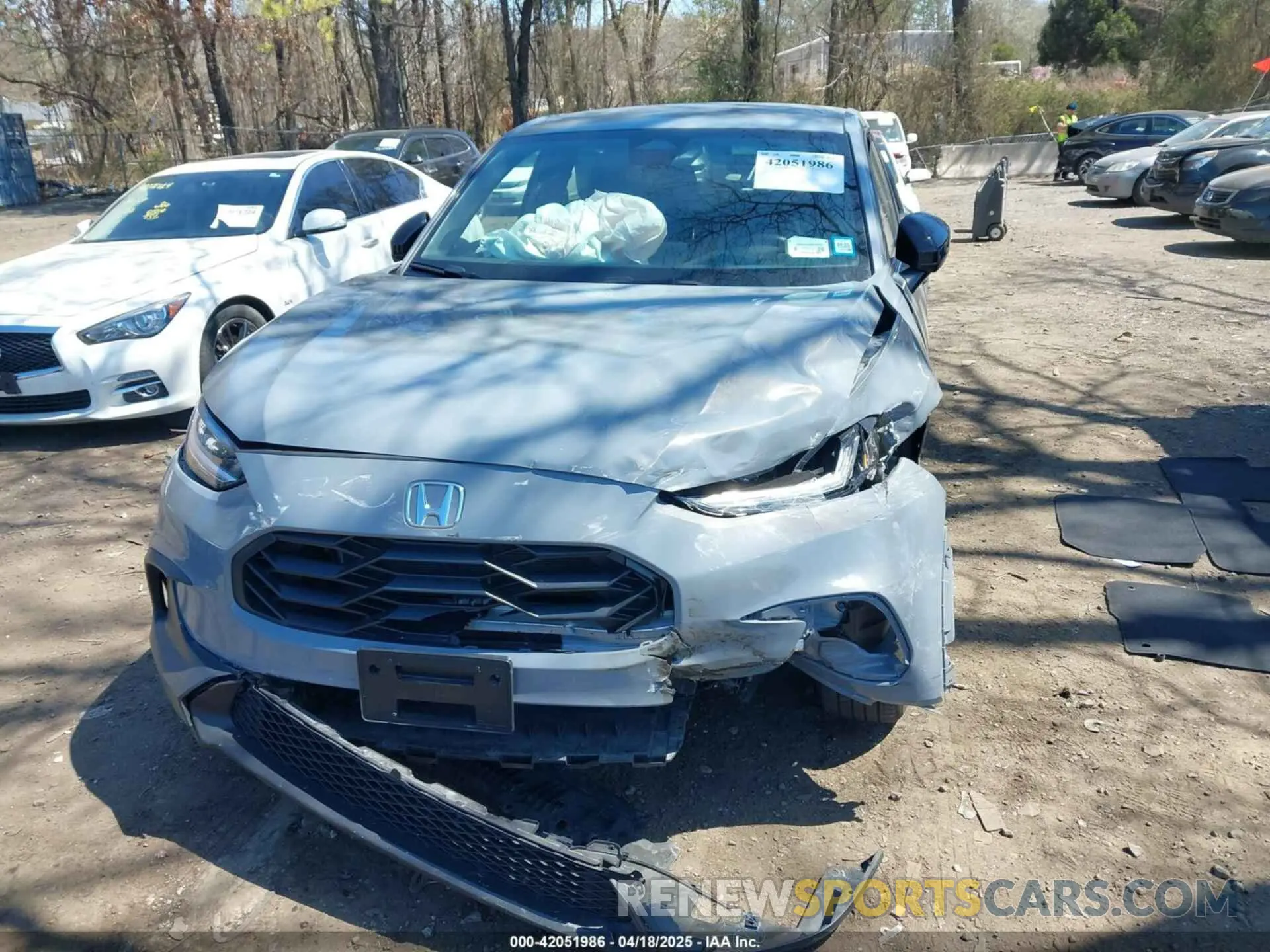 12 Photograph of a damaged car 3CZRZ2H51RM771256 HONDA HR-V 2024
