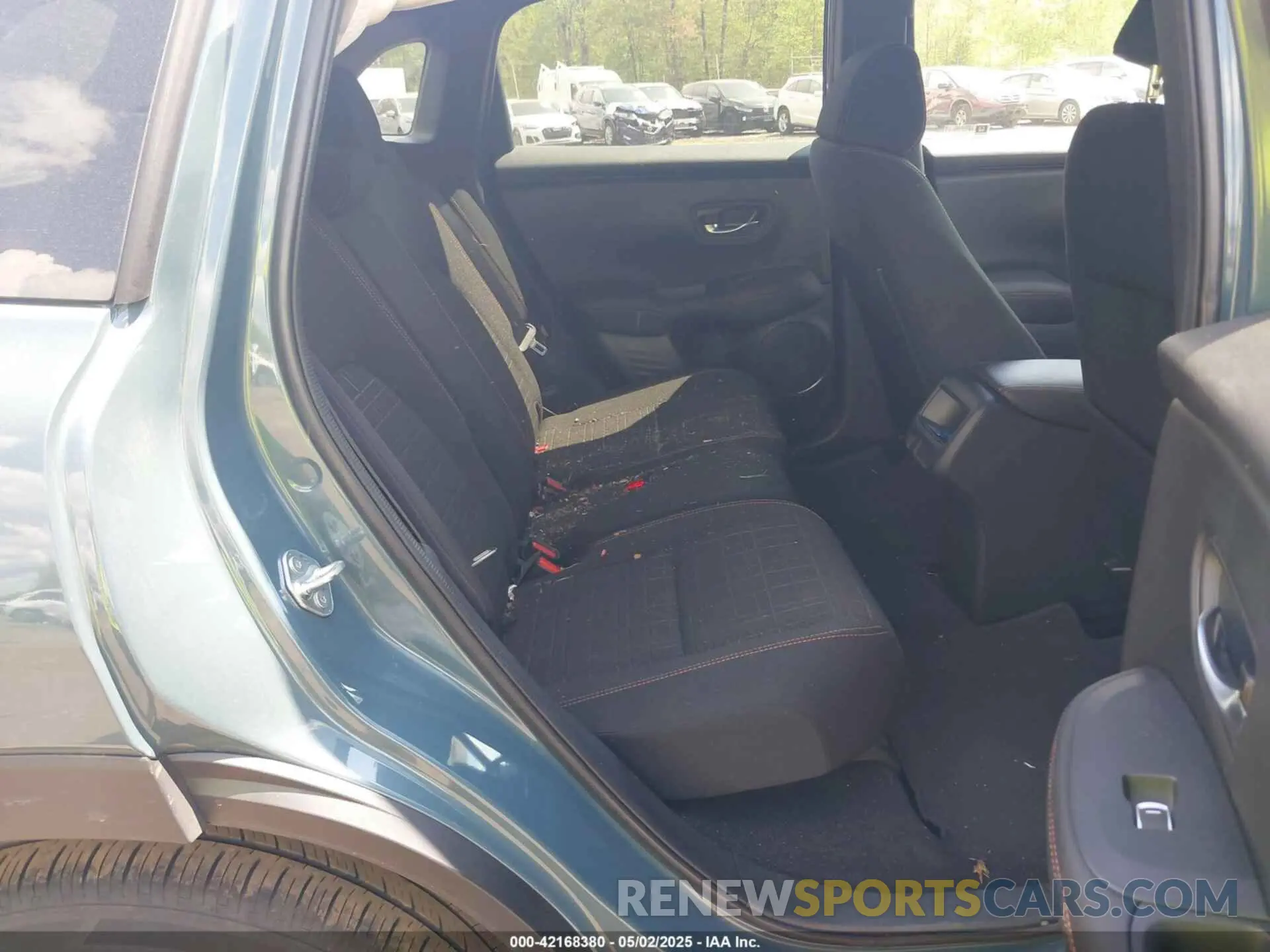 8 Photograph of a damaged car 3CZRZ2H51RM782919 HONDA HR-V 2024