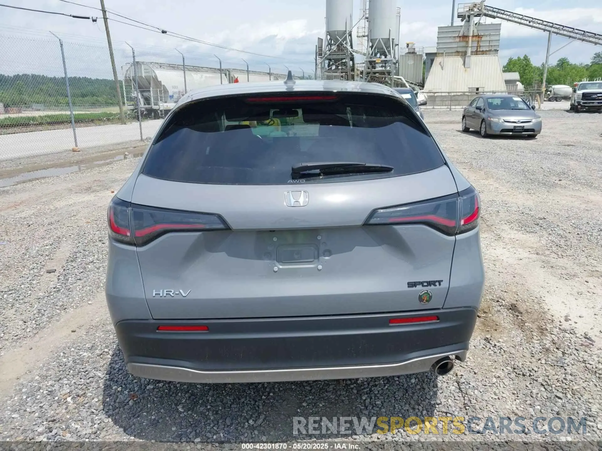 16 Фотография поврежденного автомобиля 3CZRZ2H52RM763246 HONDA HR-V 2024
