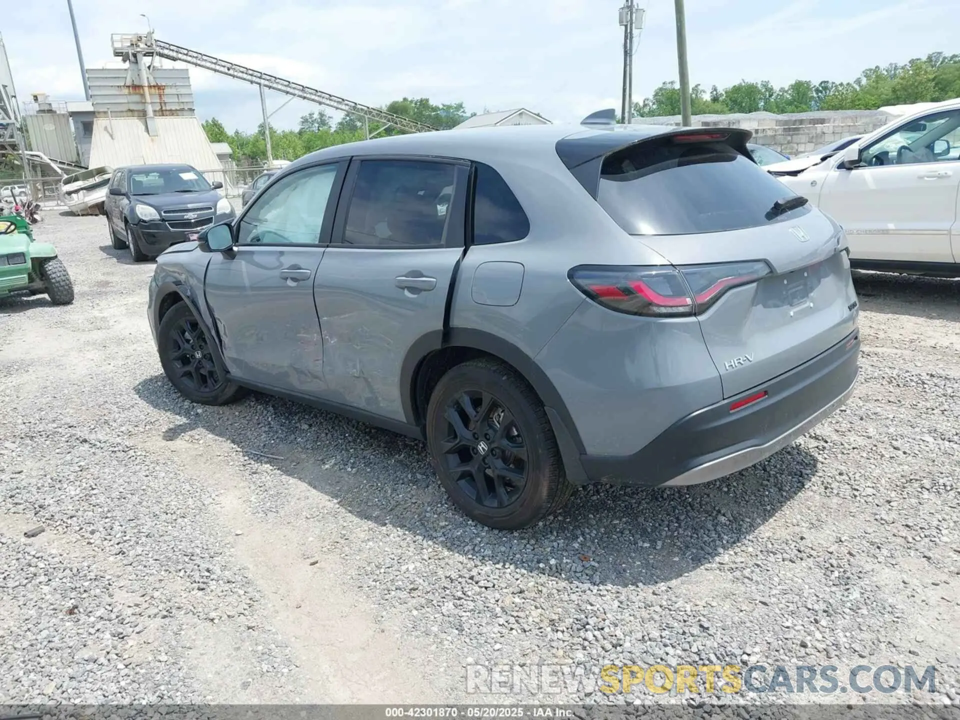 3 Фотография поврежденного автомобиля 3CZRZ2H52RM763246 HONDA HR-V 2024