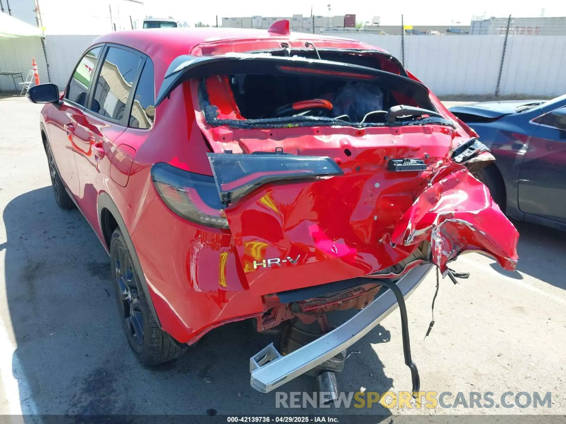 18 Фотография поврежденного автомобиля 3CZRZ2H53RM728067 HONDA HR-V 2024