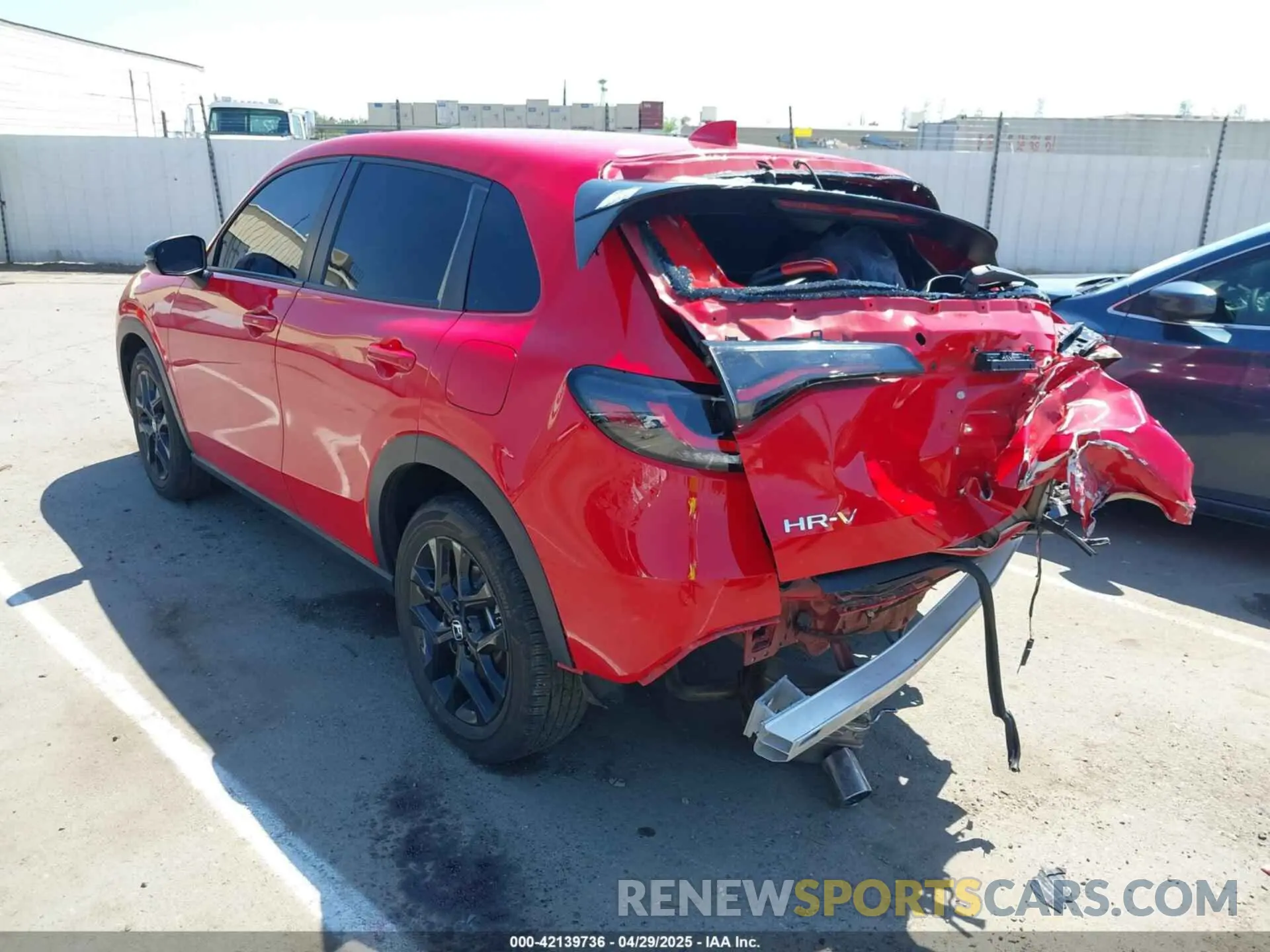 3 Фотография поврежденного автомобиля 3CZRZ2H53RM728067 HONDA HR-V 2024