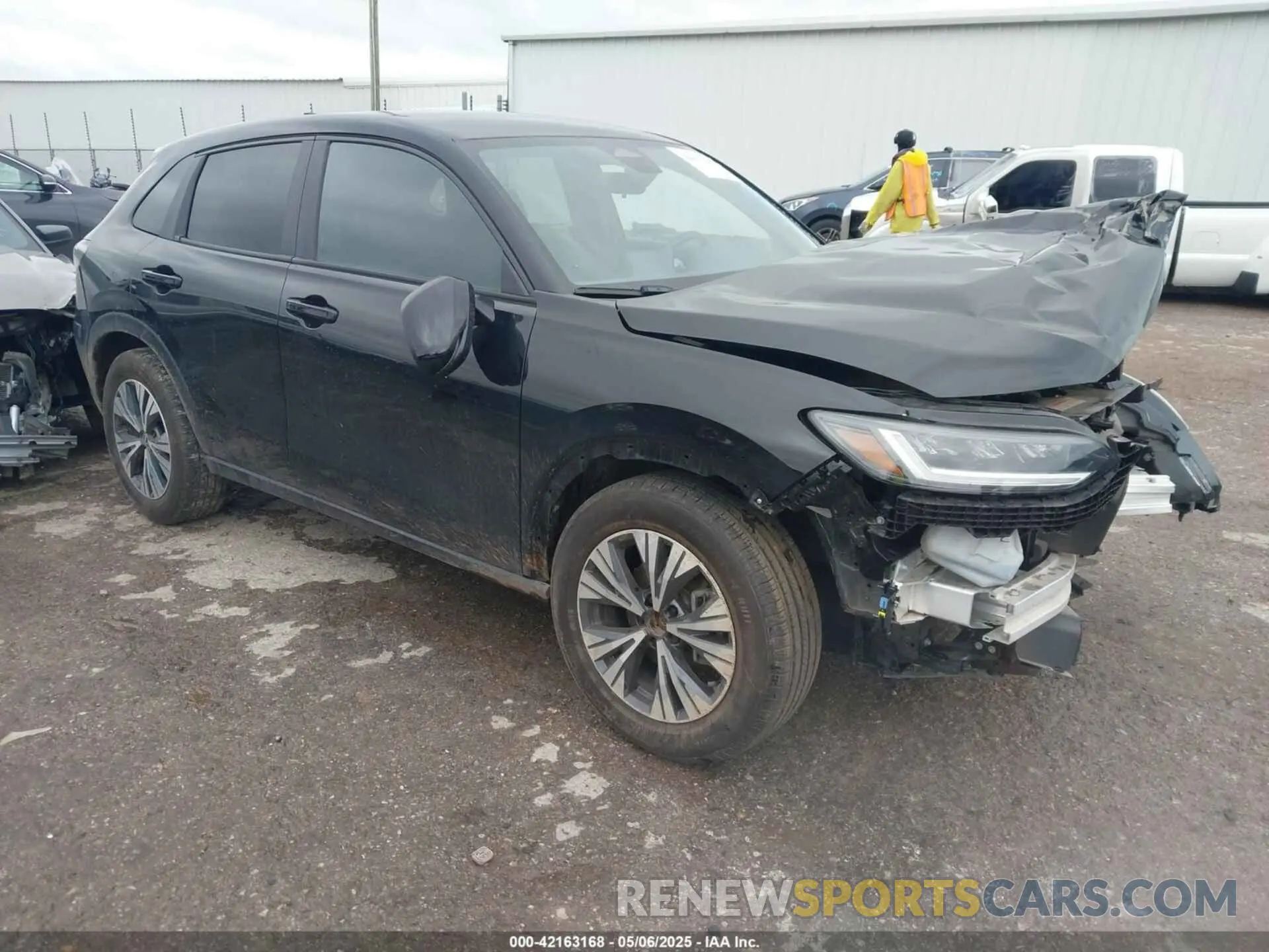 1 Photograph of a damaged car 3CZRZ2H54RM748800 HONDA HR-V 2024