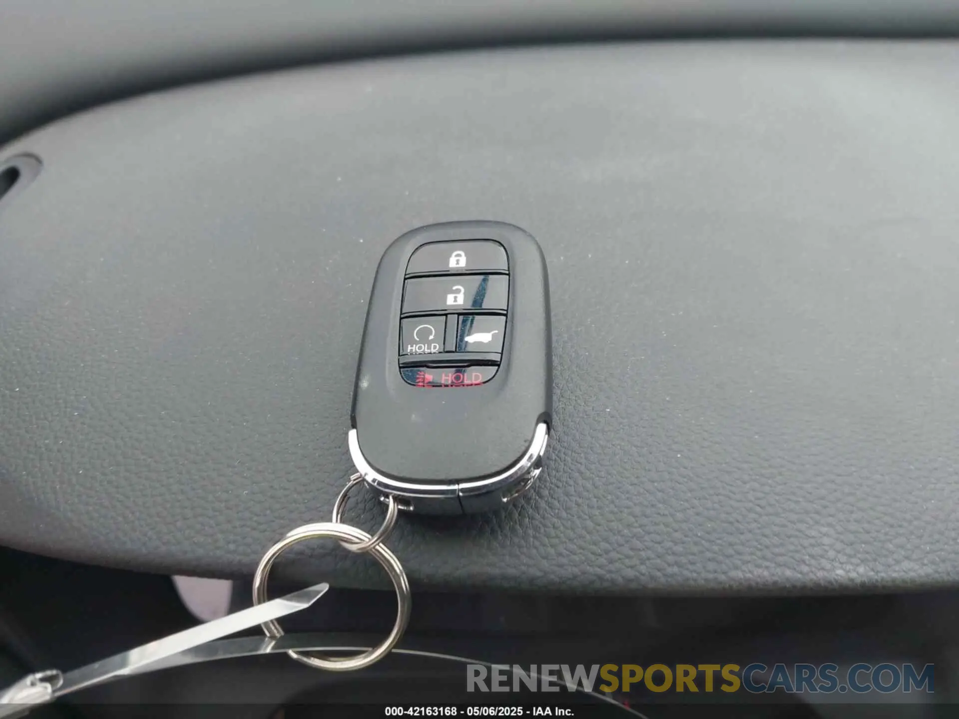 11 Photograph of a damaged car 3CZRZ2H54RM748800 HONDA HR-V 2024