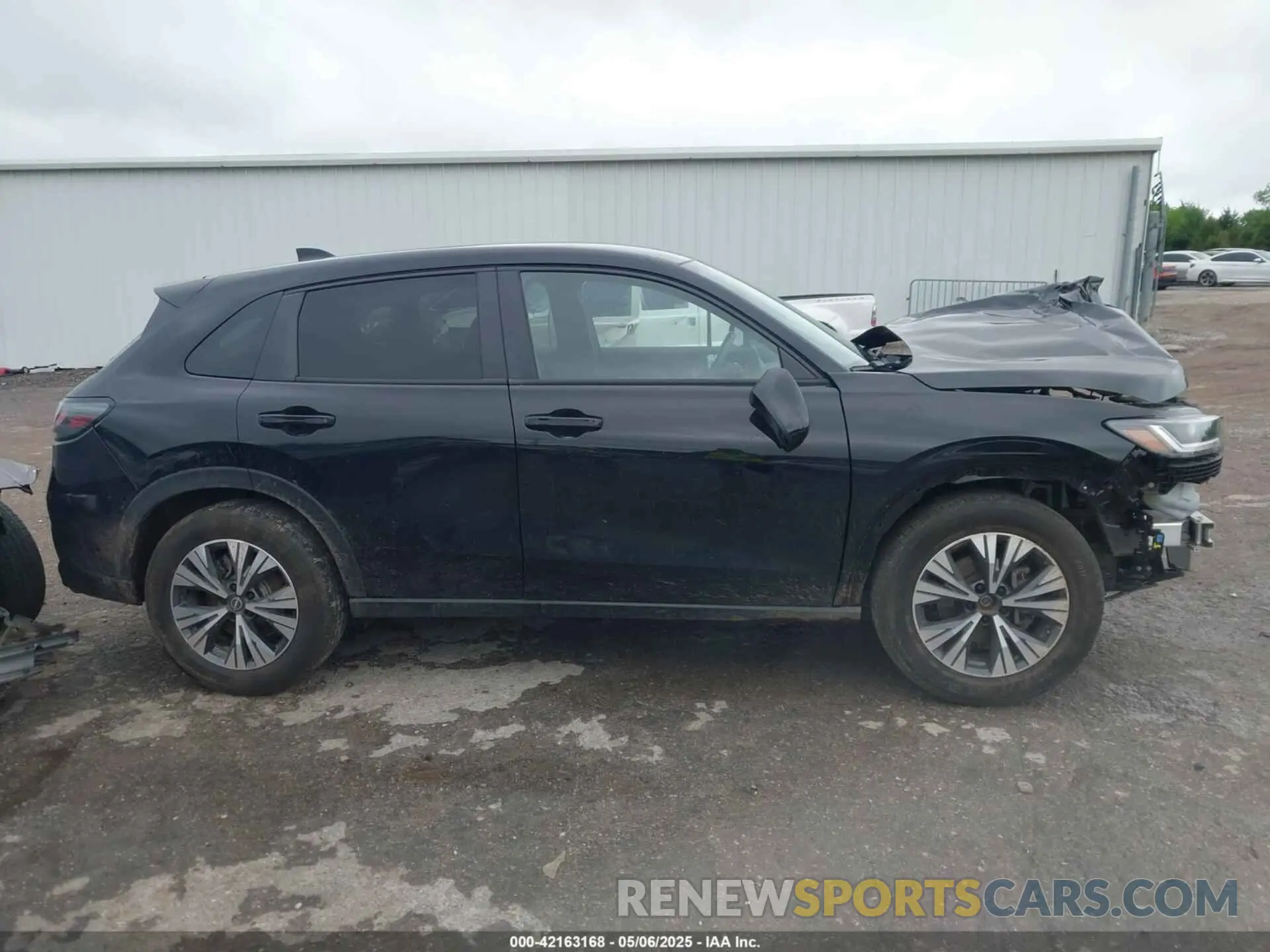 13 Photograph of a damaged car 3CZRZ2H54RM748800 HONDA HR-V 2024