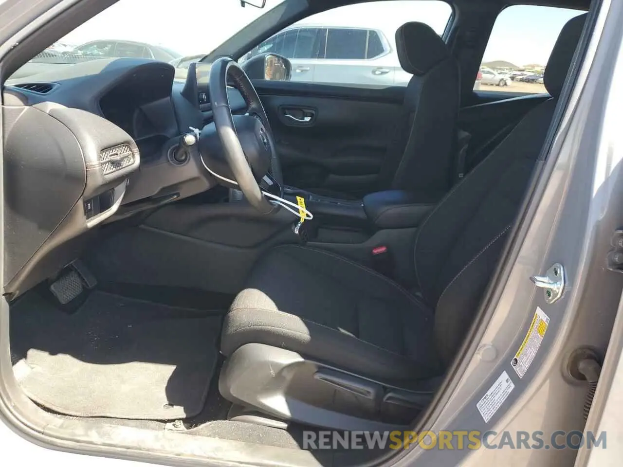 7 Фотография поврежденного автомобиля 3CZRZ2H54RM751308 HONDA HR-V 2024
