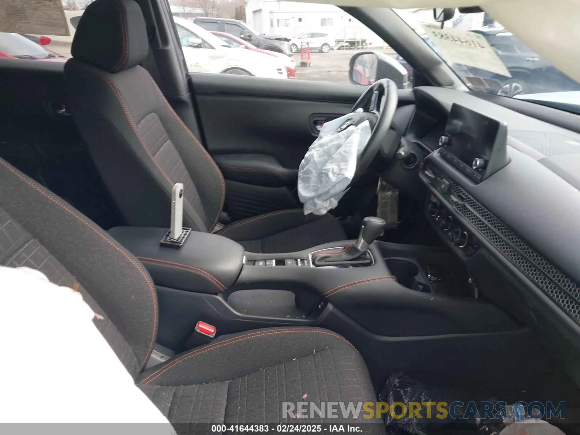 5 Photograph of a damaged car 3CZRZ2H56RM763279 HONDA HR-V 2024
