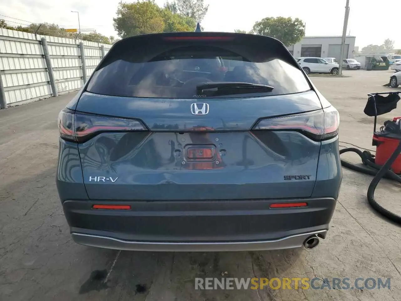 6 Фотография поврежденного автомобиля 3CZRZ2H56RM764870 HONDA HR-V 2024