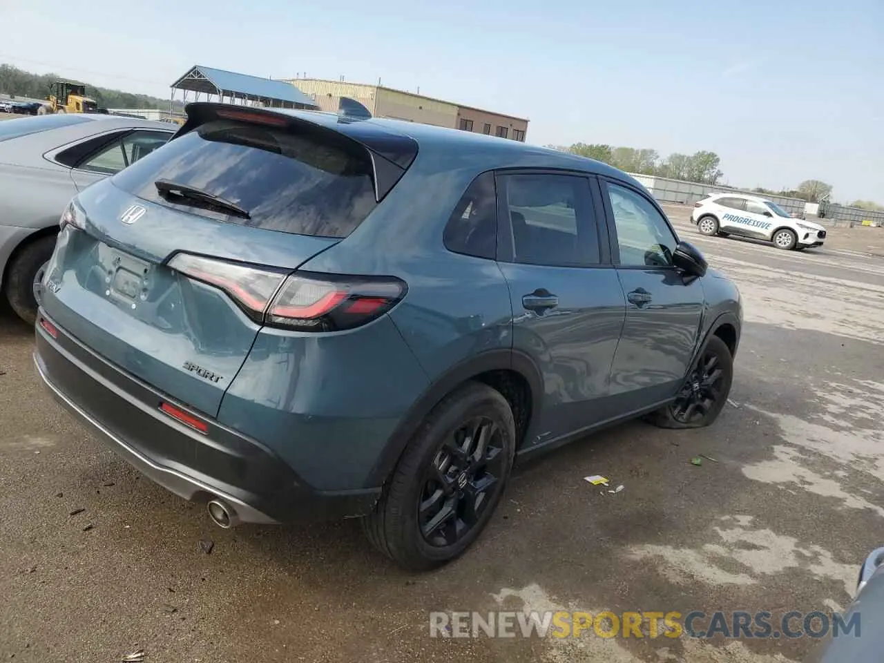 3 Фотография поврежденного автомобиля 3CZRZ2H56RM768157 HONDA HR-V 2024
