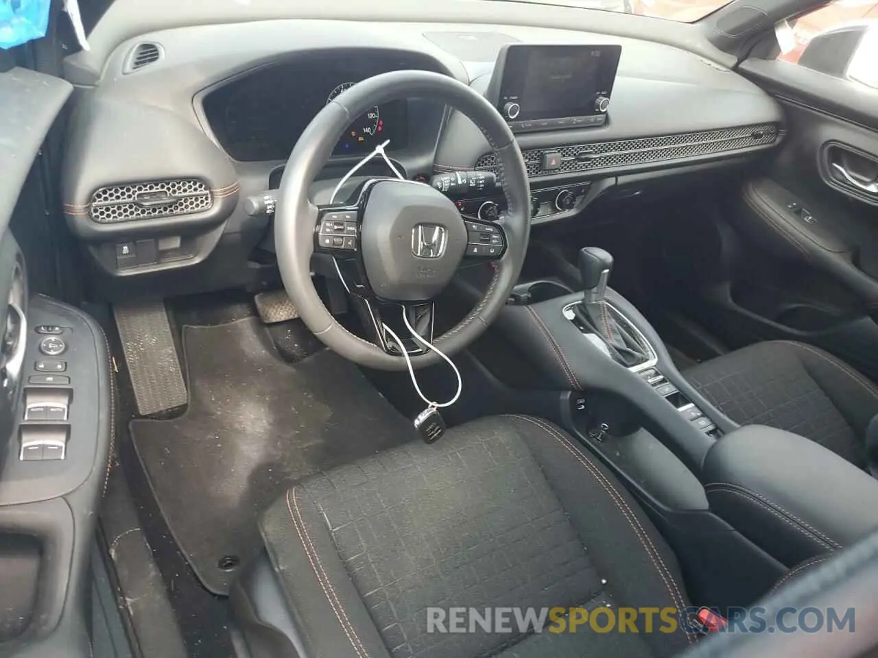 8 Фотография поврежденного автомобиля 3CZRZ2H56RM768157 HONDA HR-V 2024
